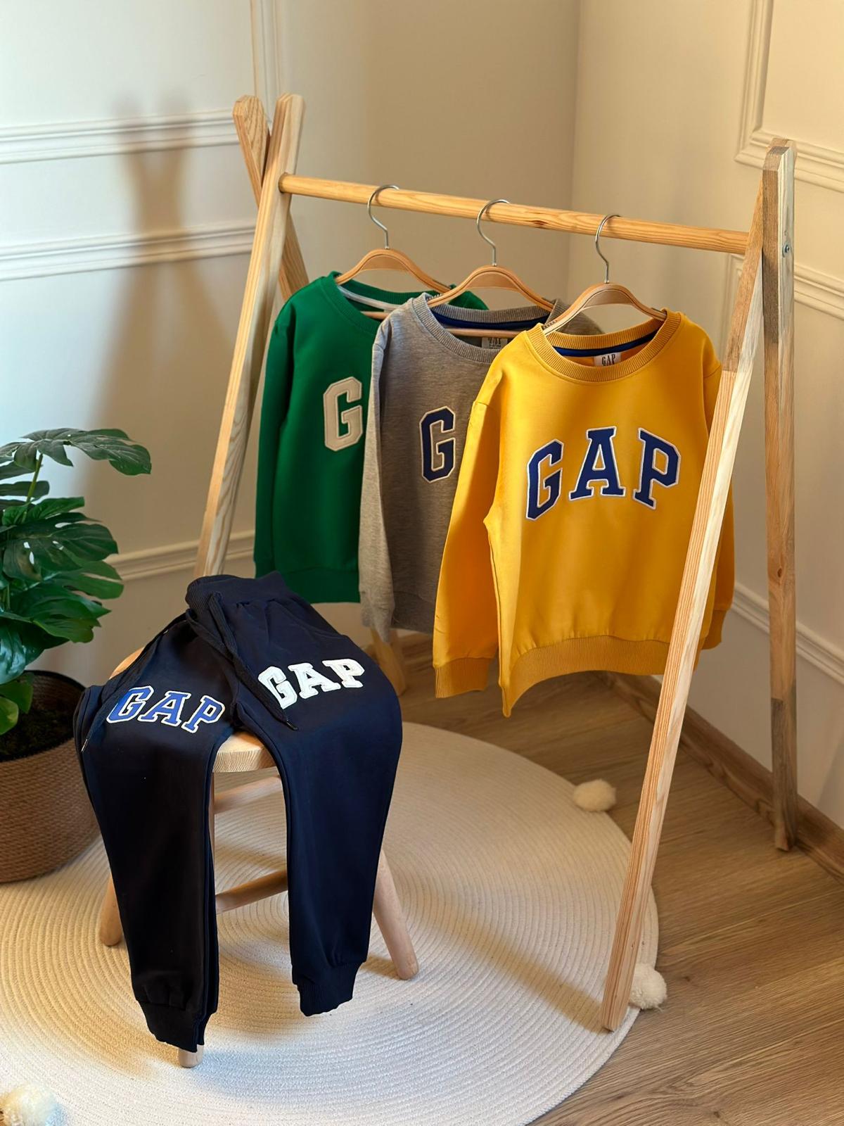 Gri Gap Baskılı Eşofman Takımı