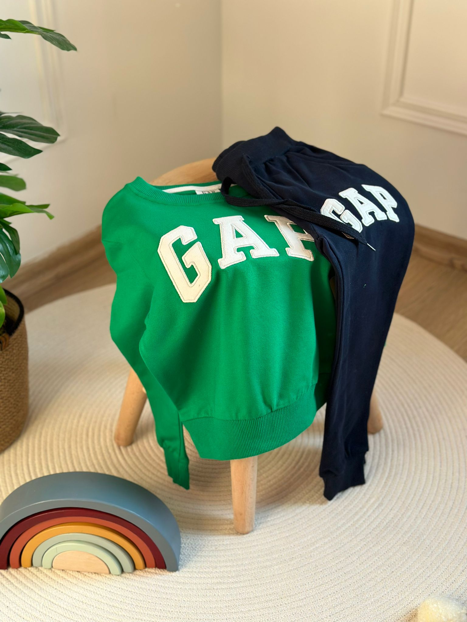 Yeşil Gap Baskılı Eşofman Takımı