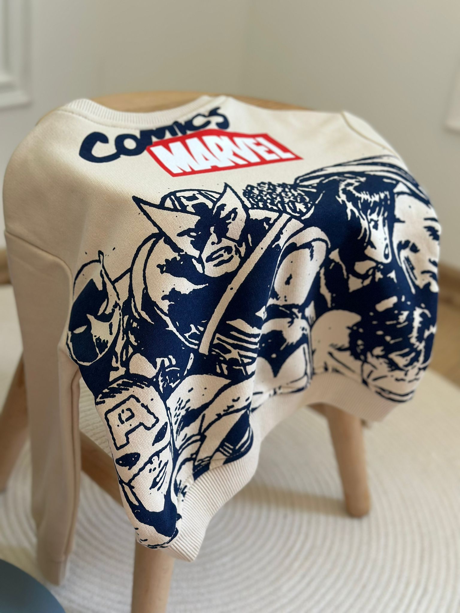 Krem Rengi Sırt Baskılı Marvel Comics Eşofman Takımı