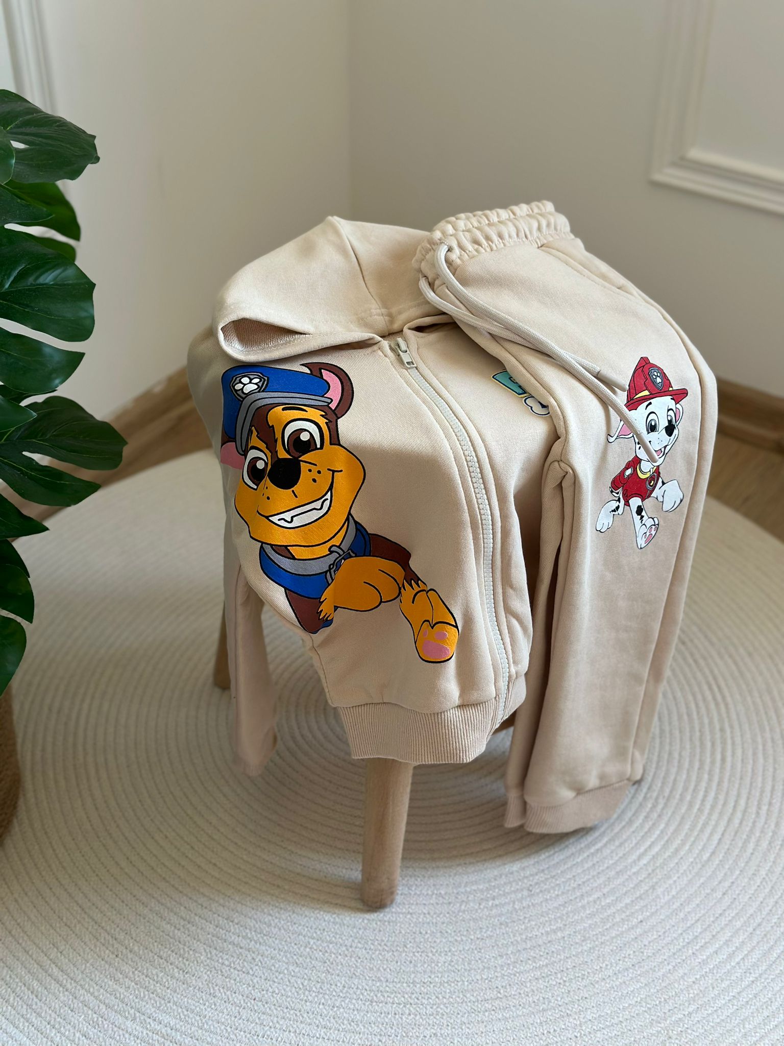 Krem Rengi Fermuarlı Paw Patrol Eşofman Takımı