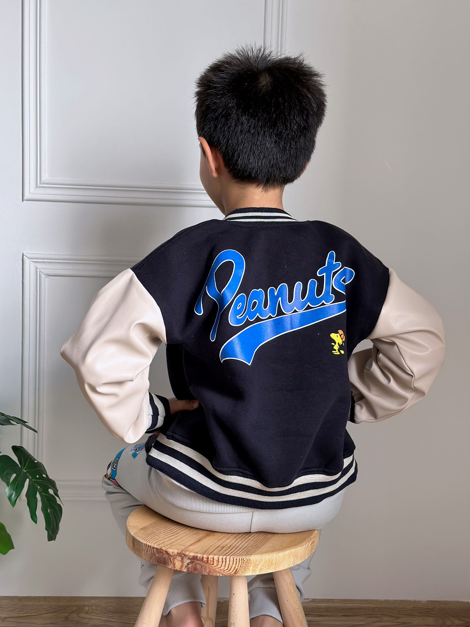 Peanuts Sırt Baskılı Kolej Montu