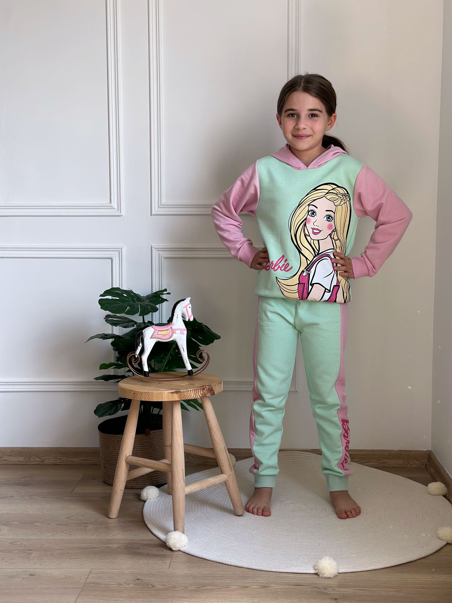 Barbie Figürlü Eşofman Takımı