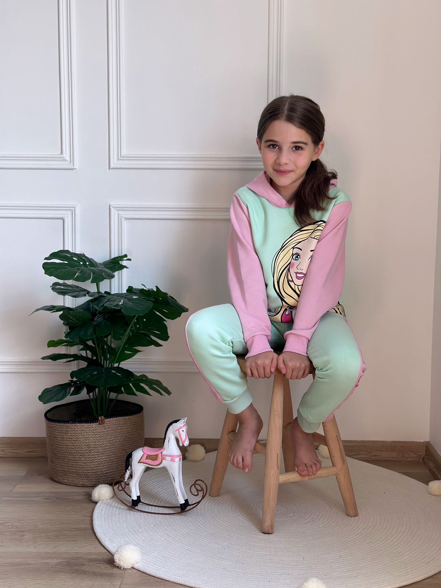 Barbie Figürlü Eşofman Takımı