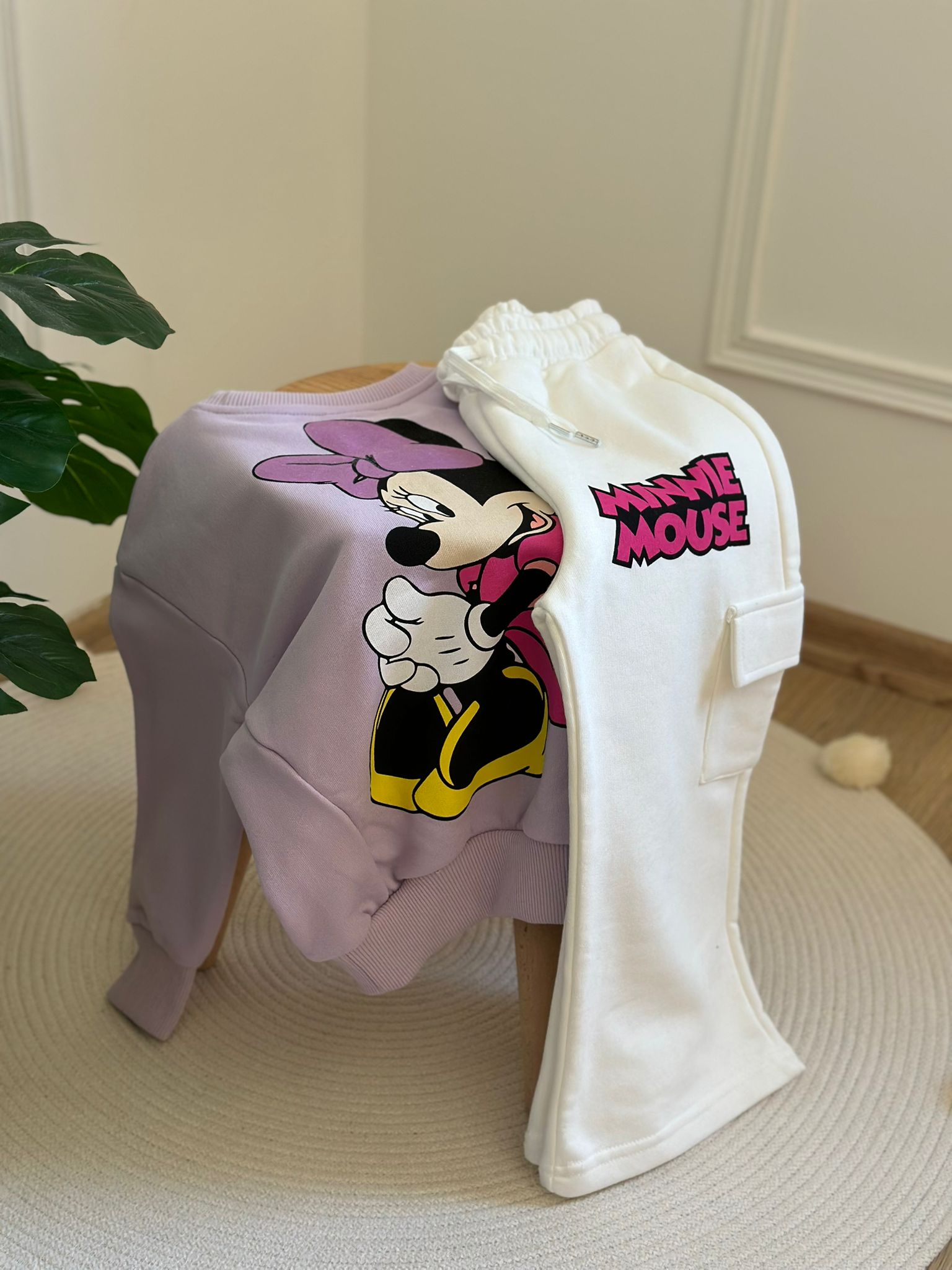 Sırt Baskılı Mor Minnie Mouse Baskılı Kargo Eşofman Takımı