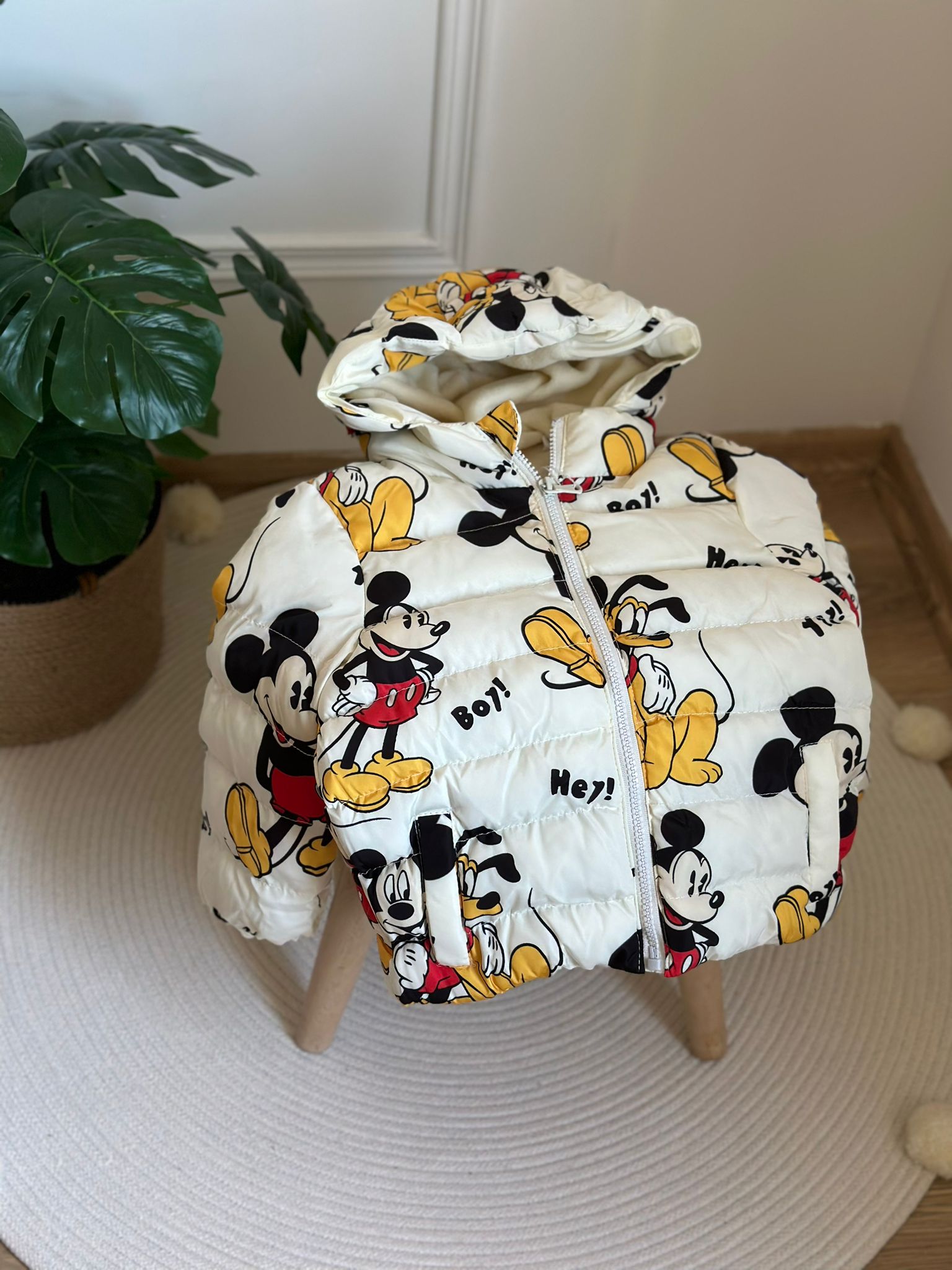 Mickey Baskılı Beyaz Mont