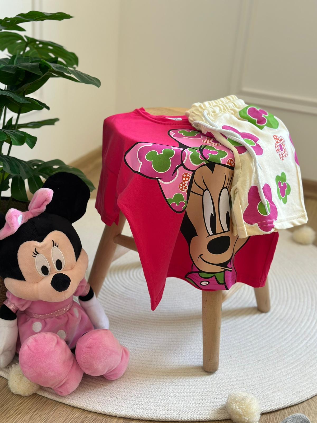 Pembe Çiçekli Minni Mouse Şortlu Takım