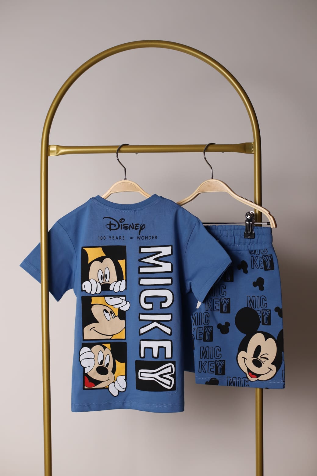 Mickey Kareli Sırt Baskılı Mavi Şortlu Takım