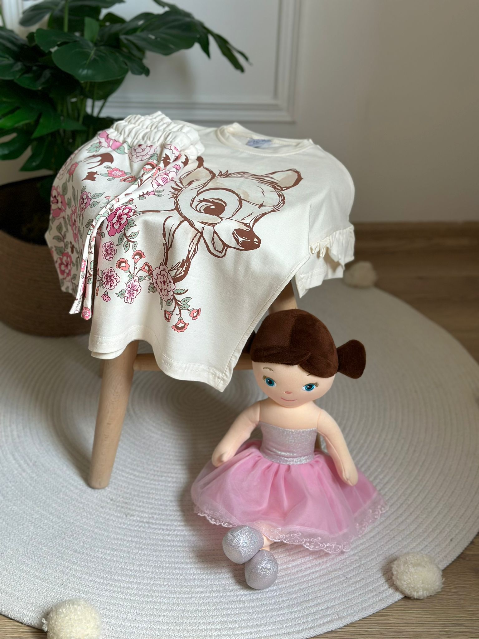 Çiçekli Bambi Şortlu Takım