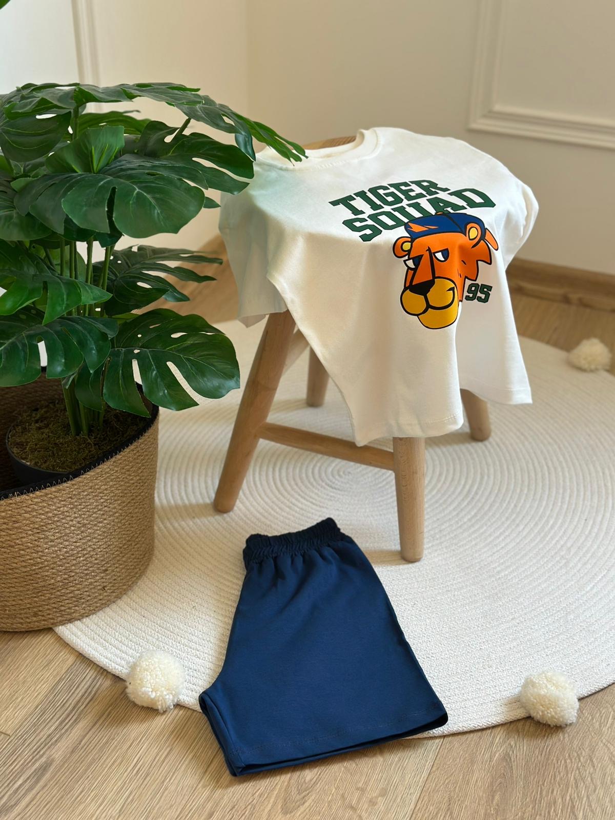 Tiger Squad Baskılı Şortlu Takım