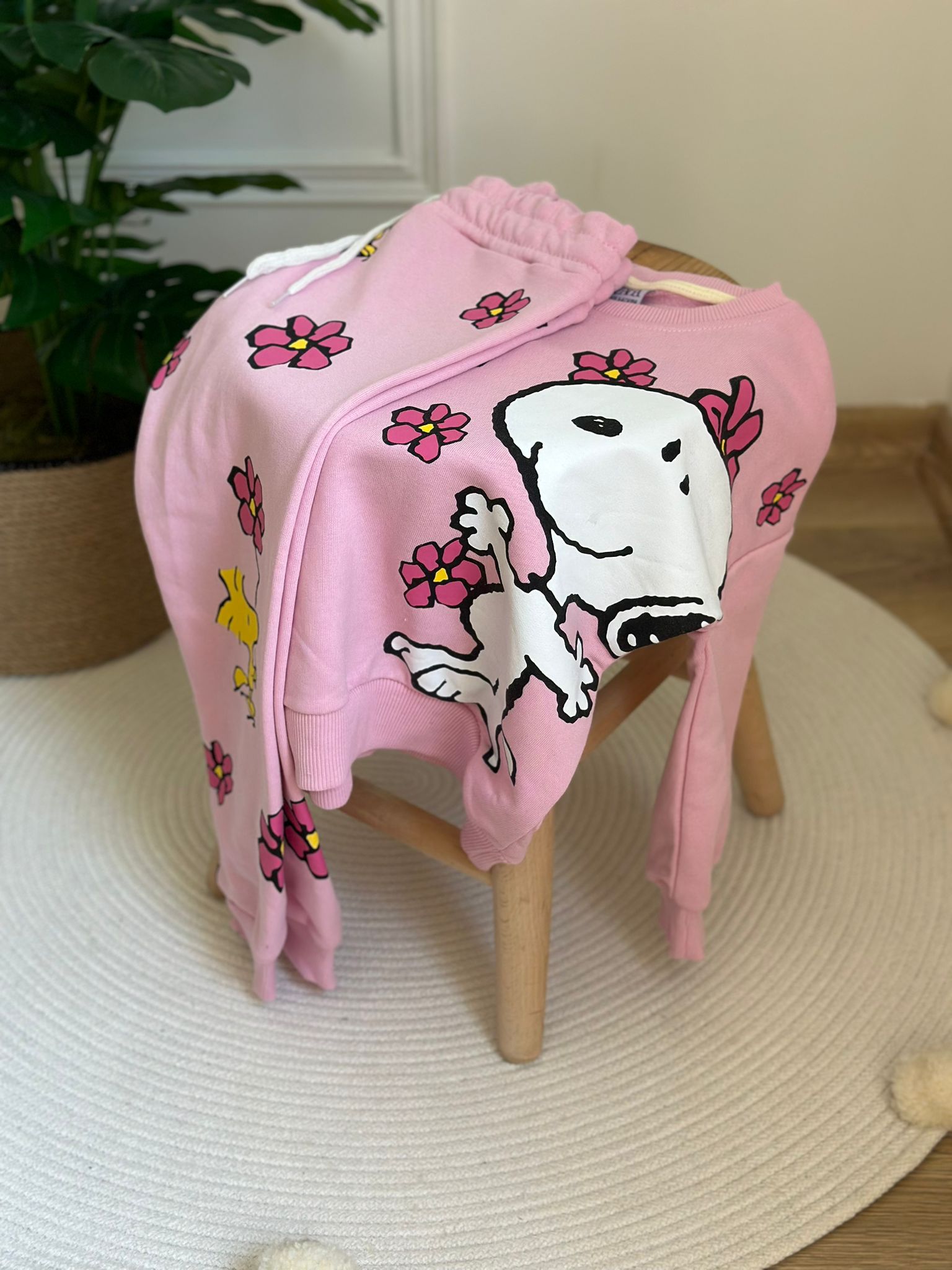 Pembe Sırt Baskılı Çiçekli Snoopy Eşofman Takımı