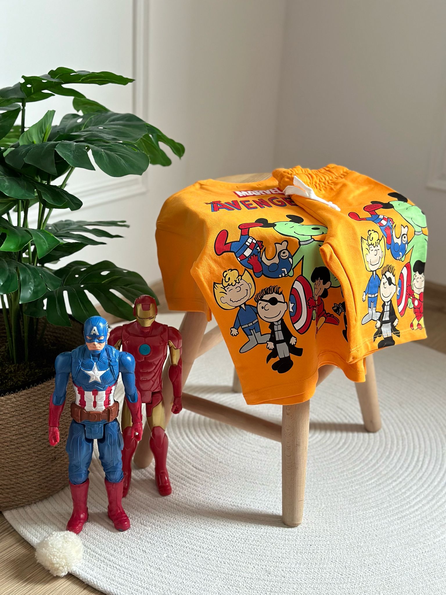 Turuncu Gap Avengers Animasyon Şortlu Takım