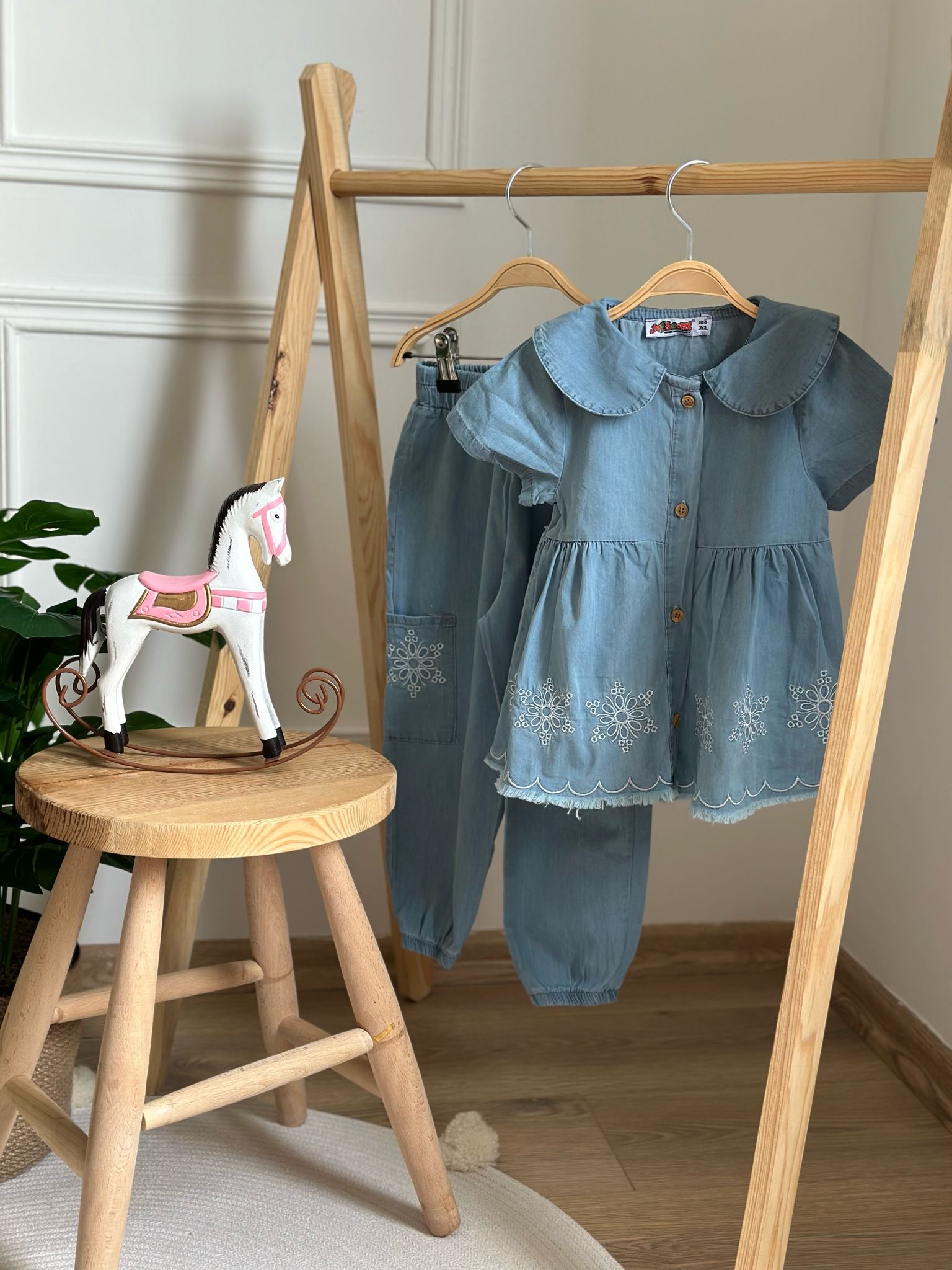Jean İşlemeli Jogger Takım