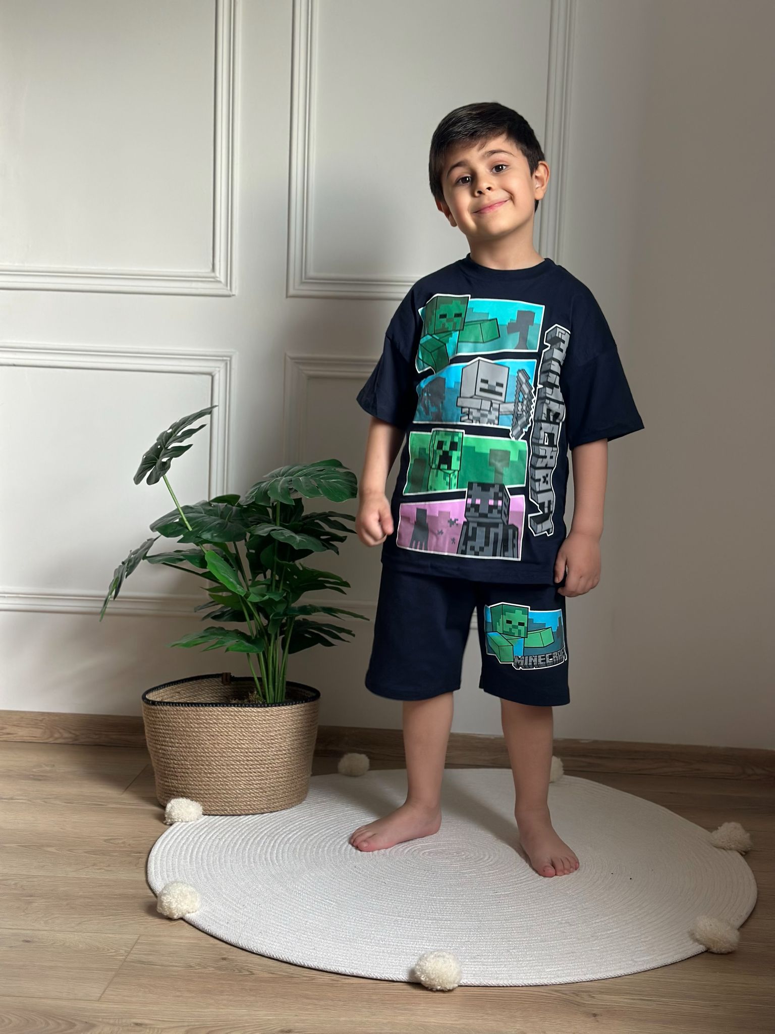 Siyah Minecraft Şortlu Takım