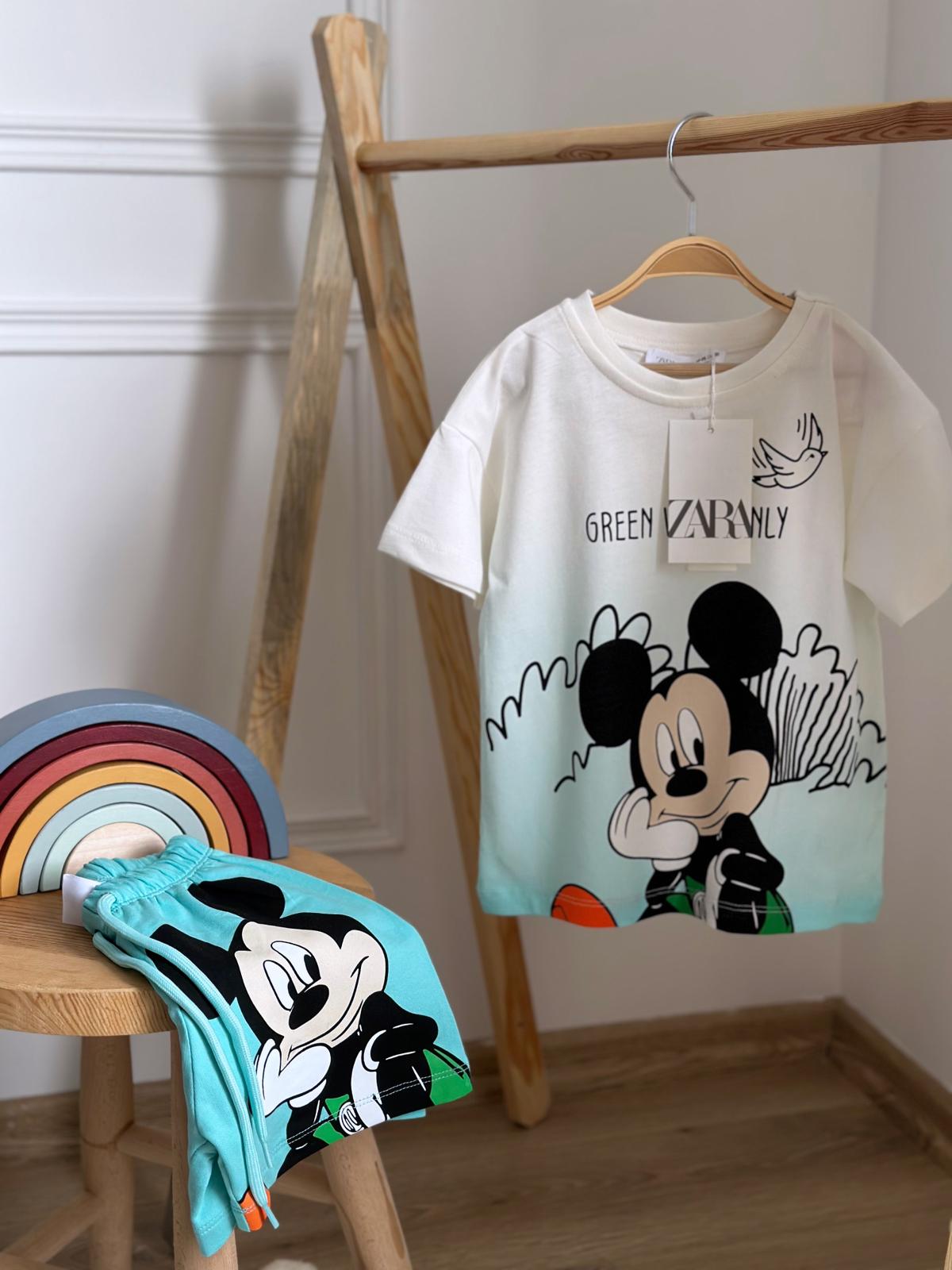 Mickey Mouse Green Vibes Only Şortlu Takım
