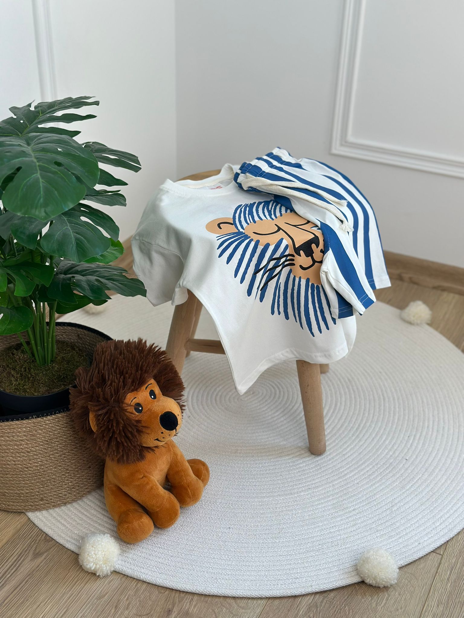 The Lion Mavi Çizgili Şortlu Takım