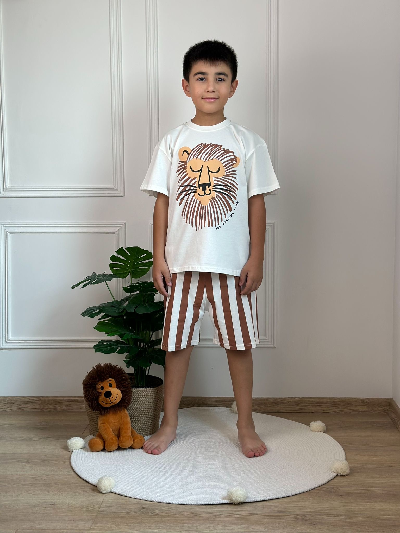 The Lion Çizgili Şortlu Takım