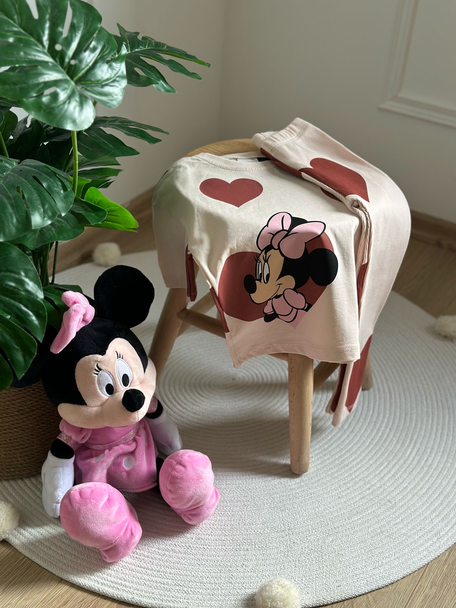 Minnie Kalp Detaylı Taytlı Takım
