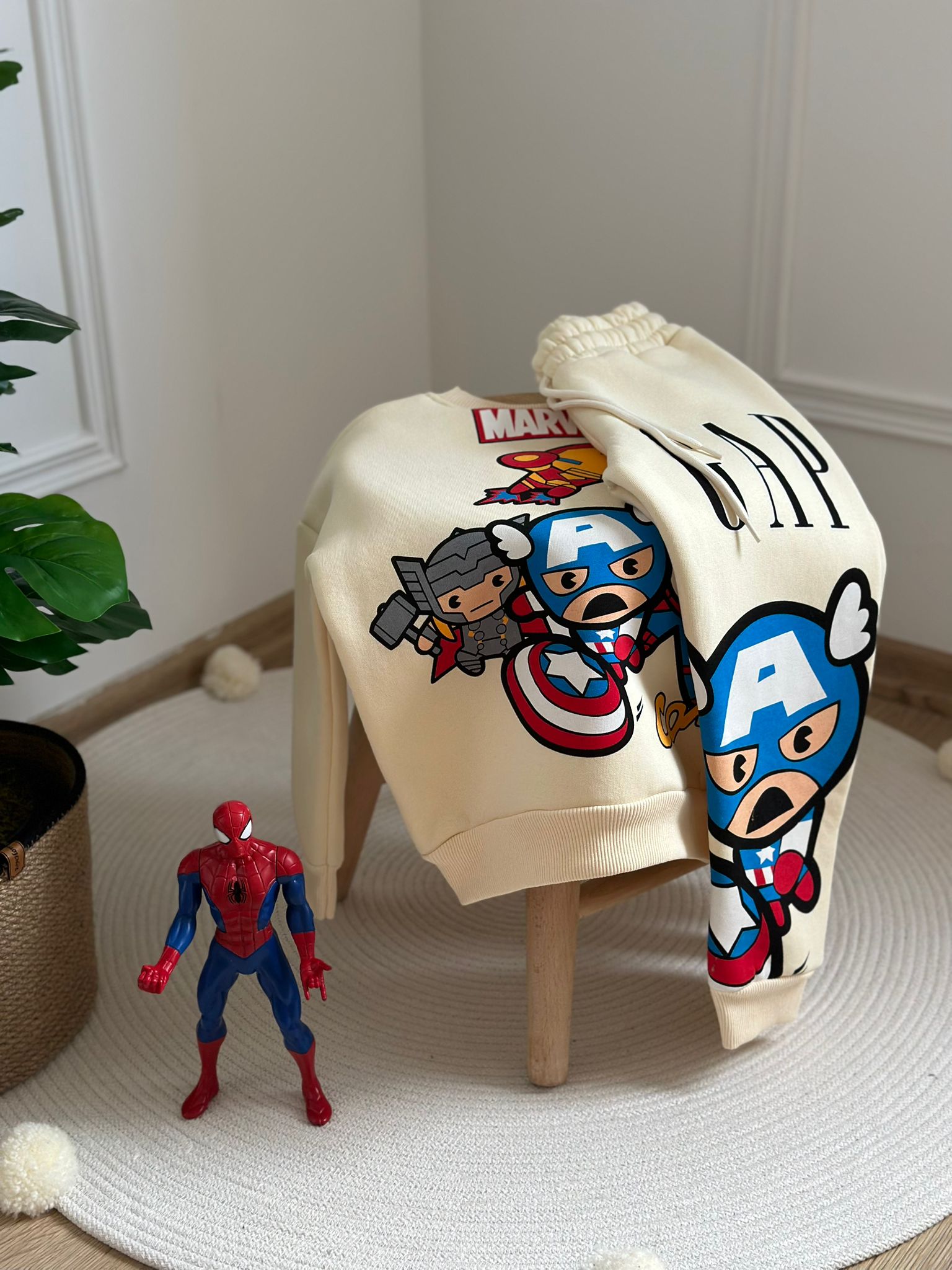 Marvel Comics Sırt Baskılı Eşofman Takımı