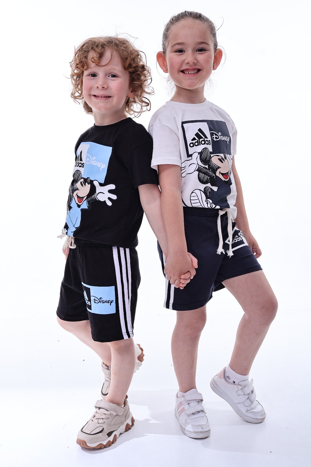 Siyah Sporcu Mickey Şortlu Takım