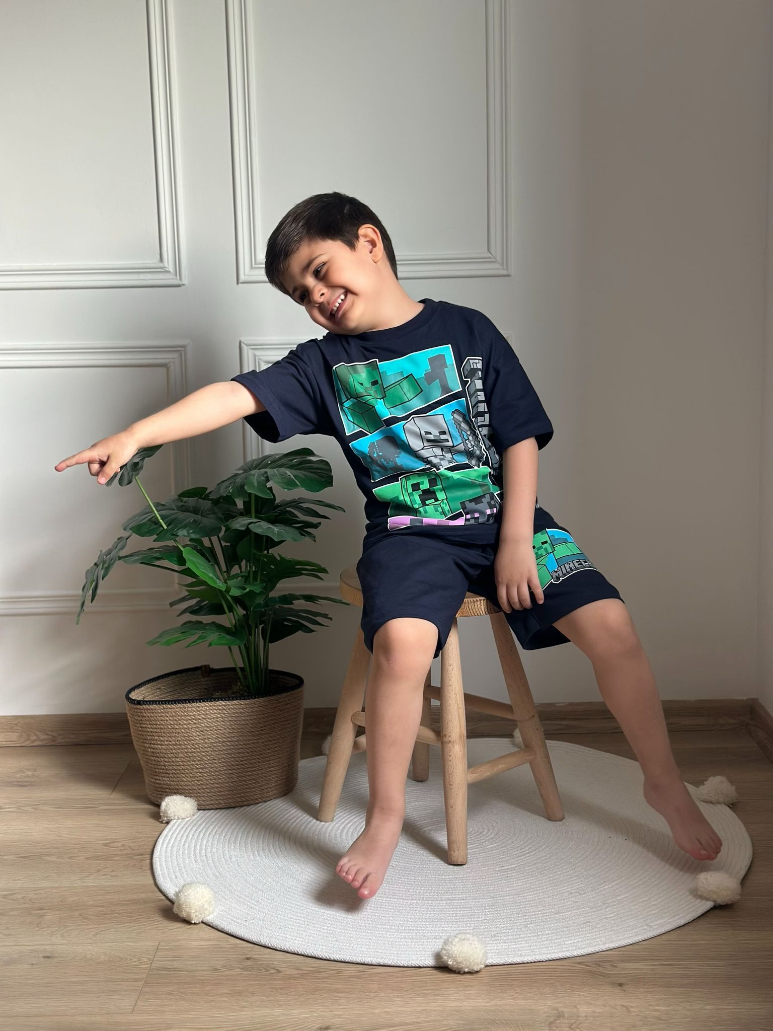 Siyah Minecraft Şortlu Takım