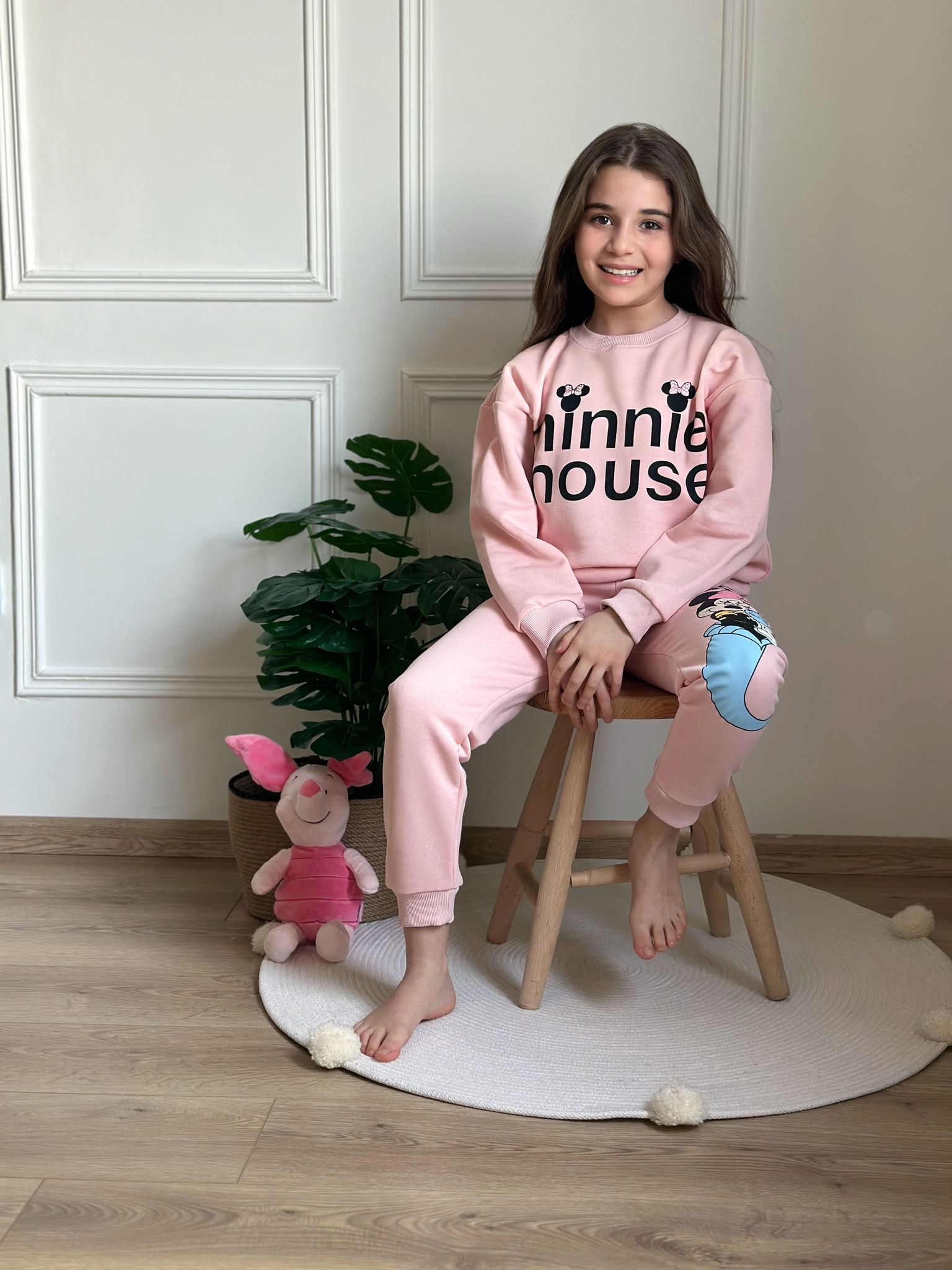 Sevimli Minnie Mouse Sırt Baskılı Pembe Eşofman Takımı