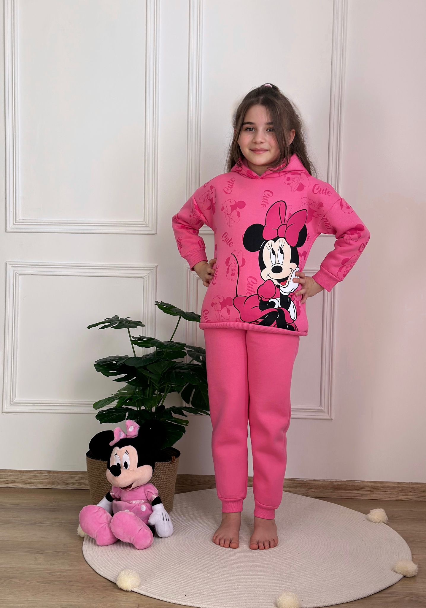 Pembe Kapüşonlu Minnie Mouse Eşofman Takımı
