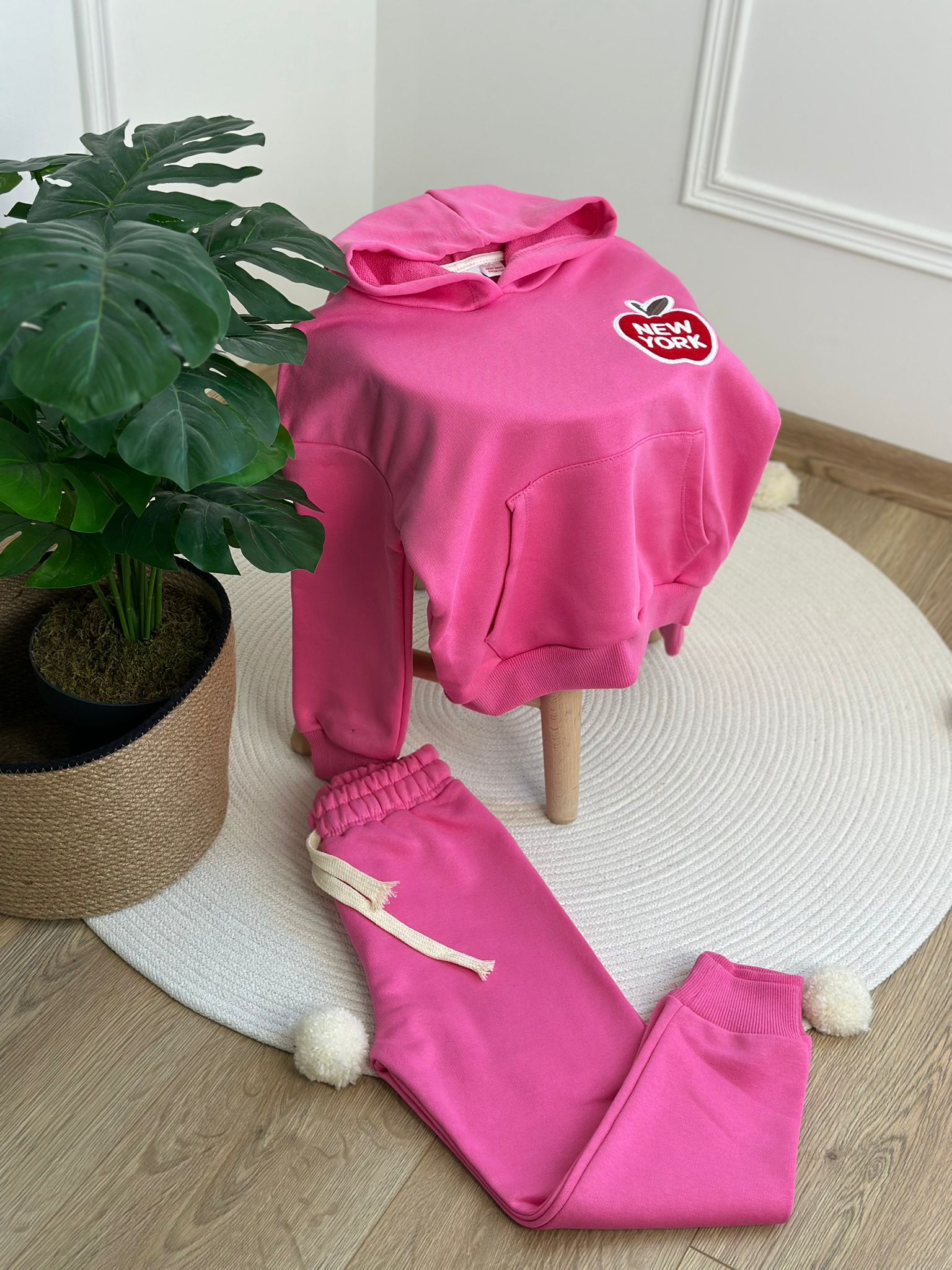 New York Baskılı Pembe Eşofman Takımı