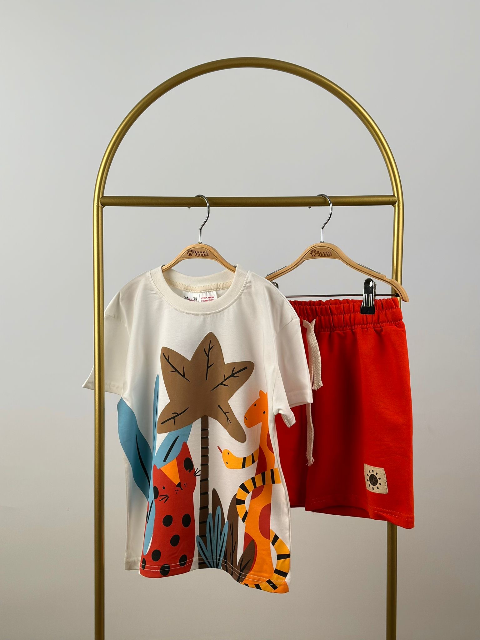 Animal Print Kırmızı Şortlu Takım