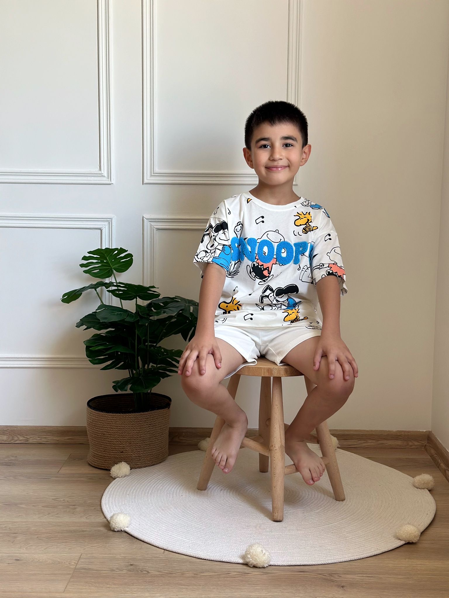 Renkli Snoopy Şortlu Takım