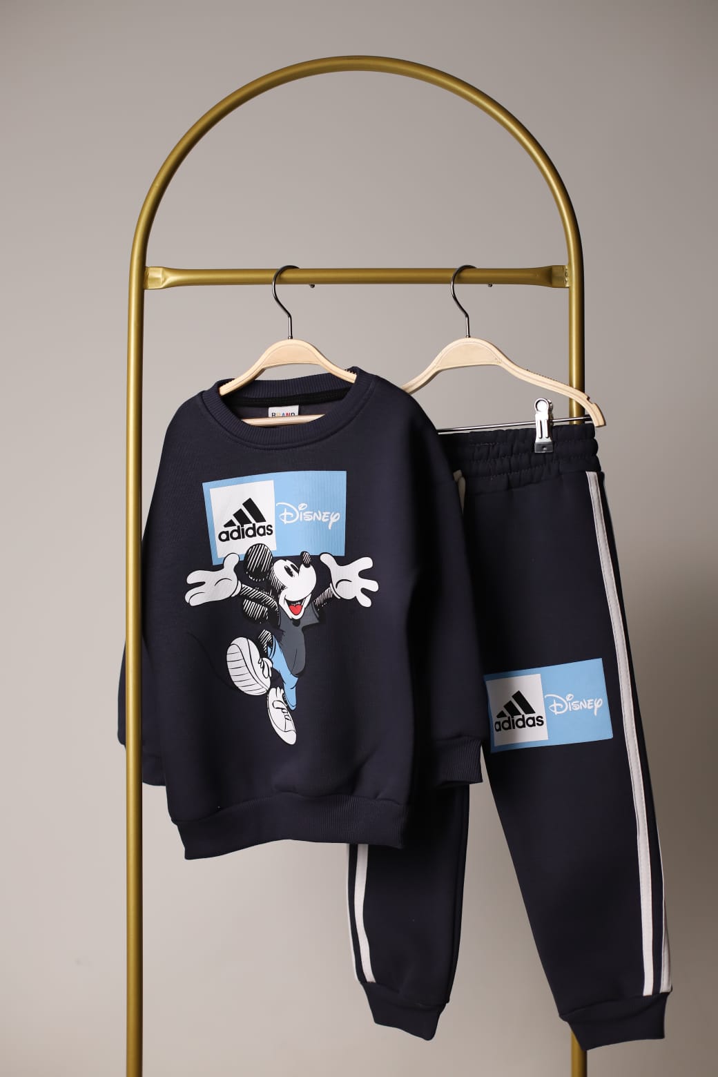 Siyah Sporcu Mickey Logo Detaylı Eşofman Takımı