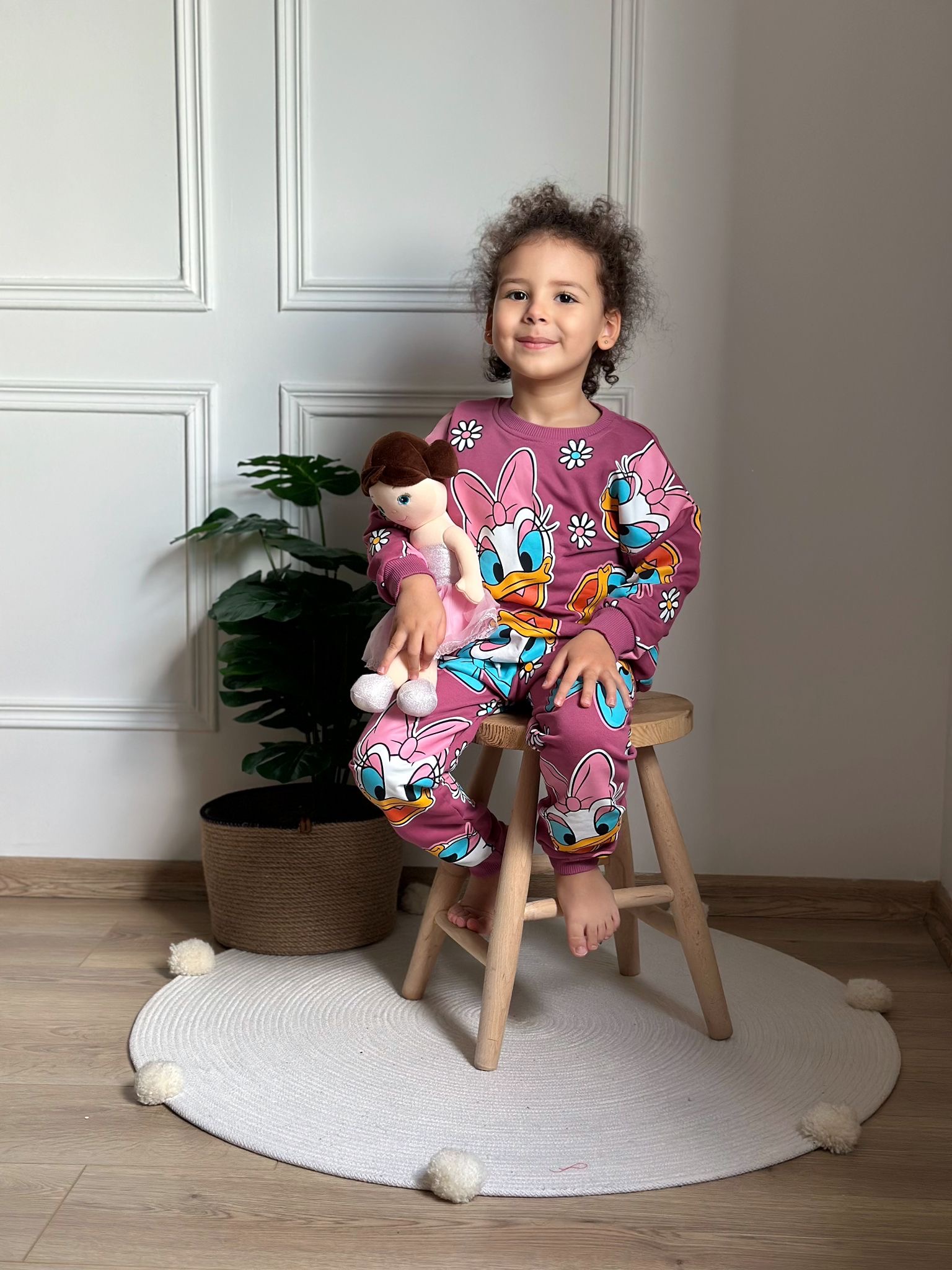 Koyu Pembe Daisy Duck Baskılı Eşofman Takımı
