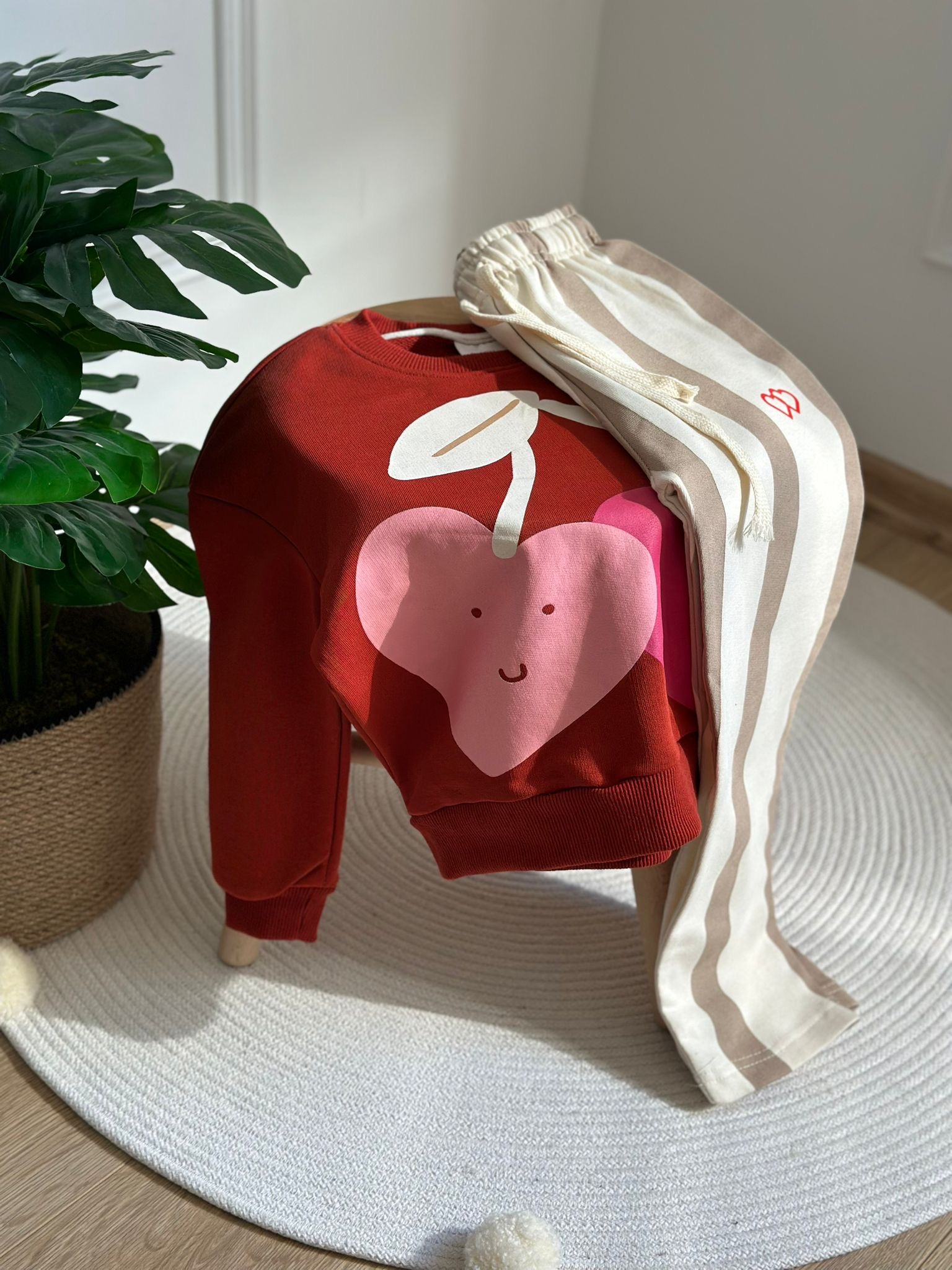 Love Cherry Kırmızı Eşofman Takımı