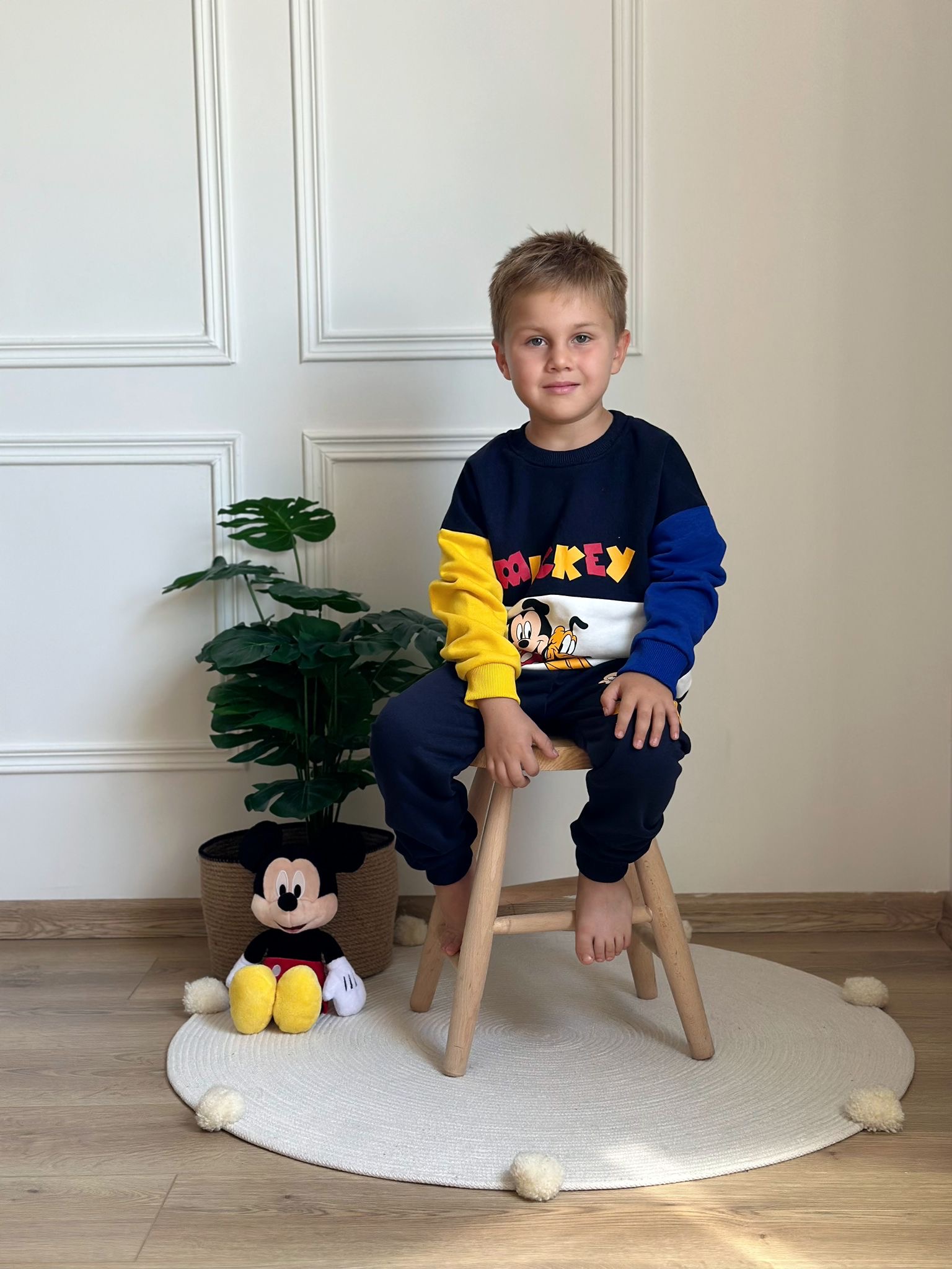 Renkli Mickey ve Pluto Baskılı Eşofman Takımı