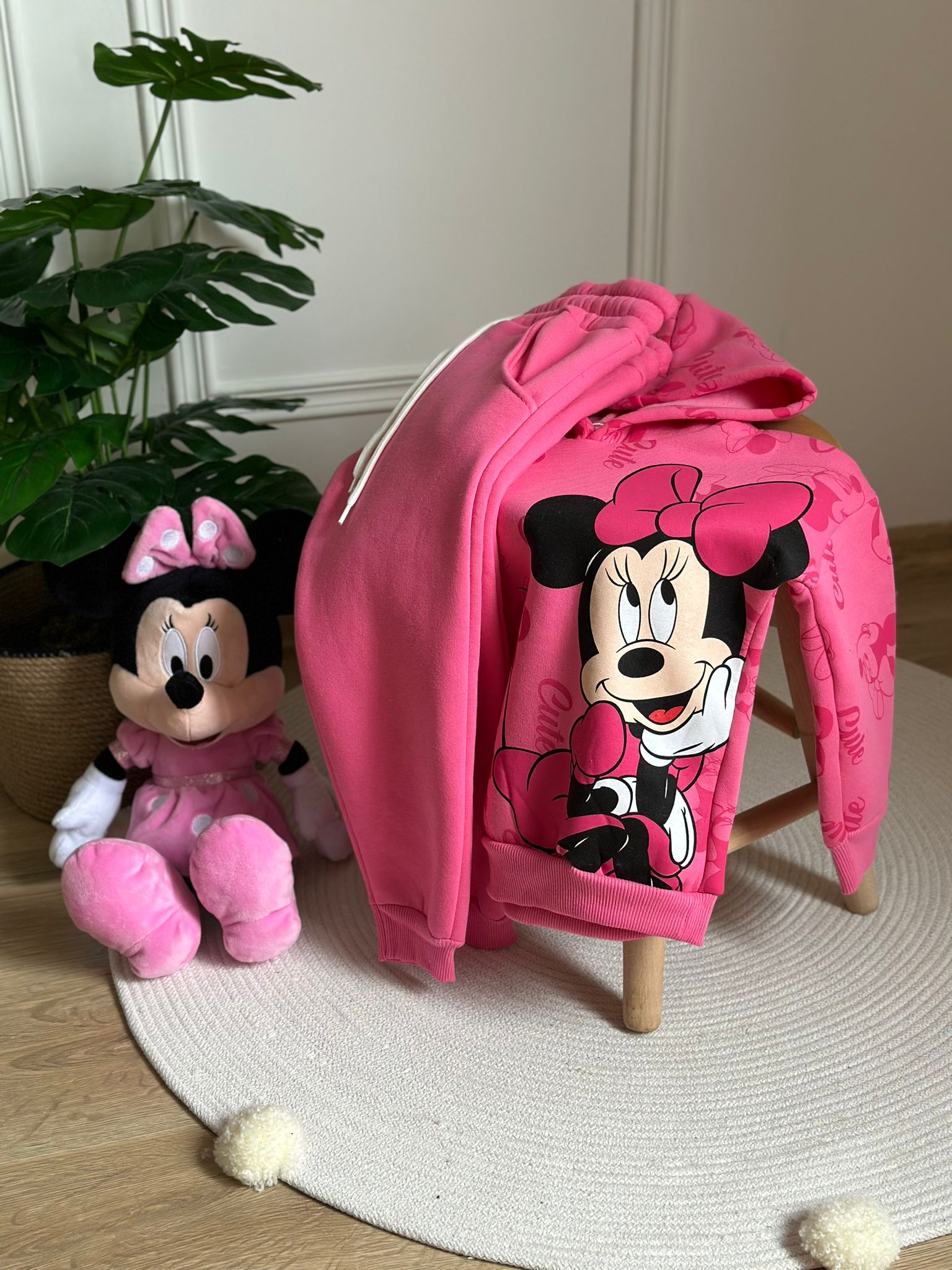 Pembe Kapüşonlu Minnie Mouse Eşofman Takımı