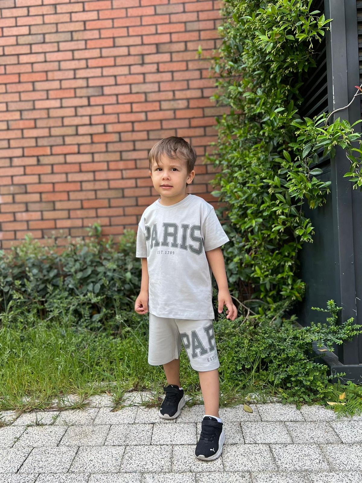 Gri Paris Baskılı Şortlu Takım
