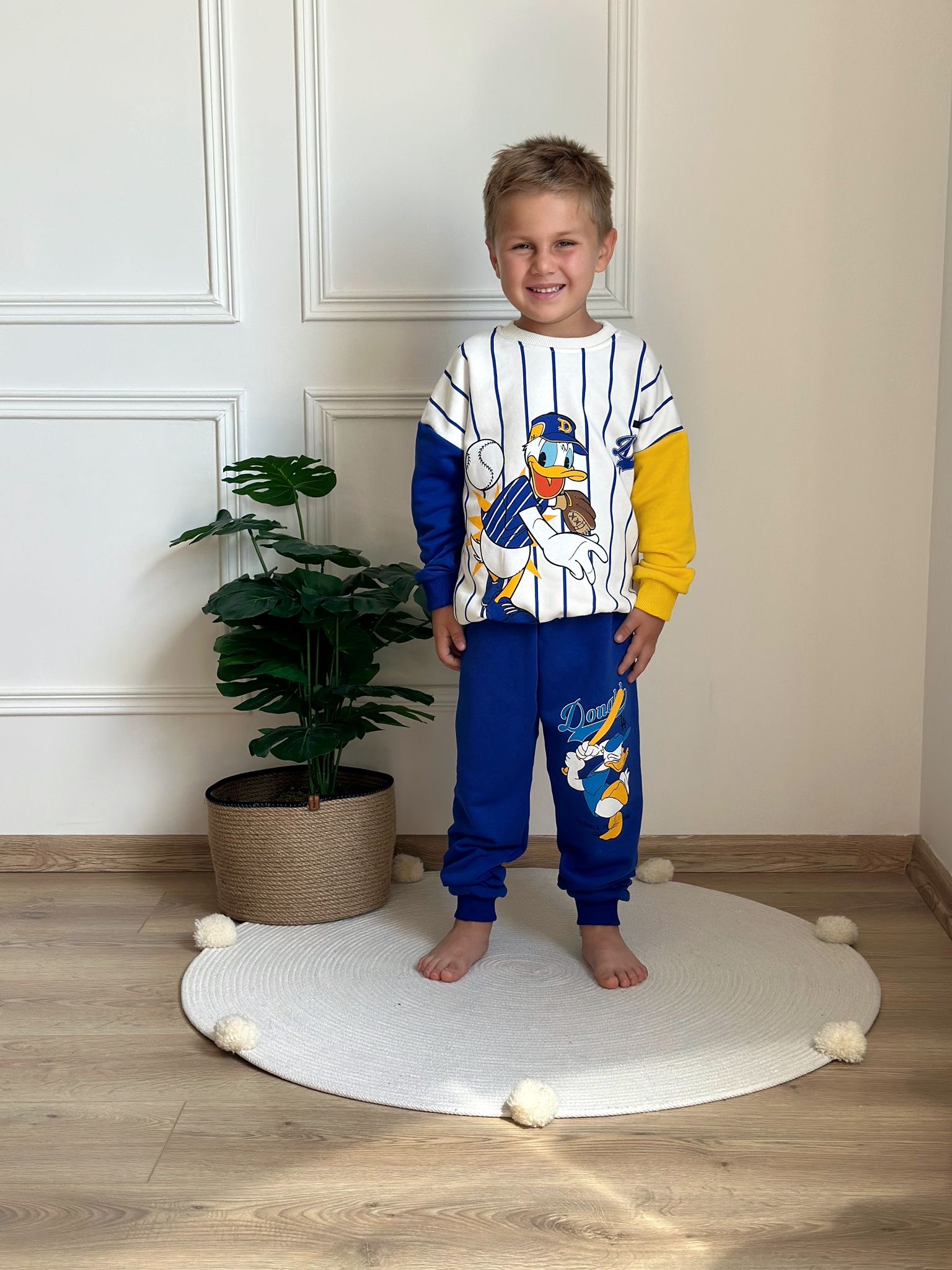 Çizgili Donald Duck Eşofman Takımı
