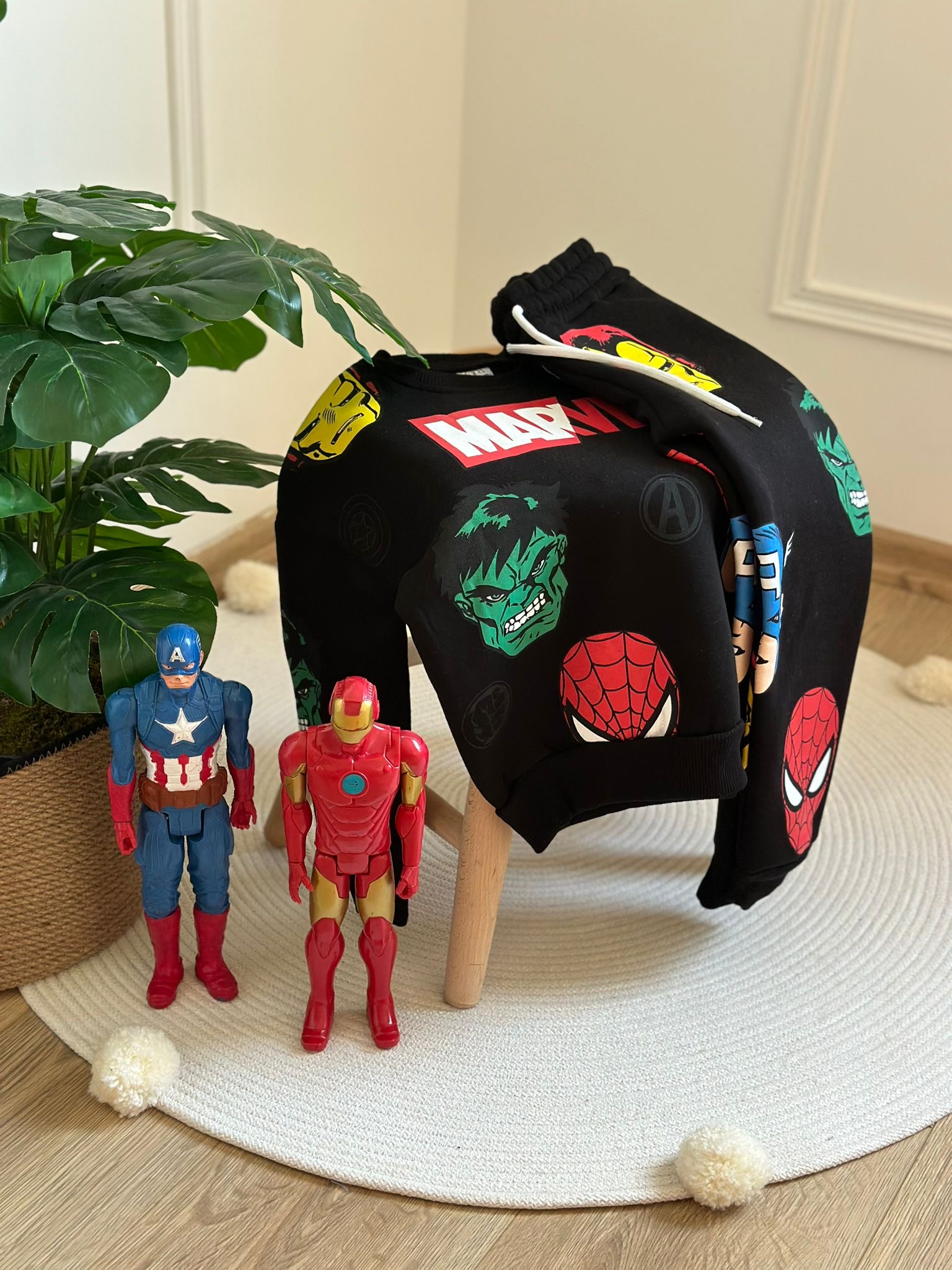 Siyah Marvel Baskılı Eşofman Takımı