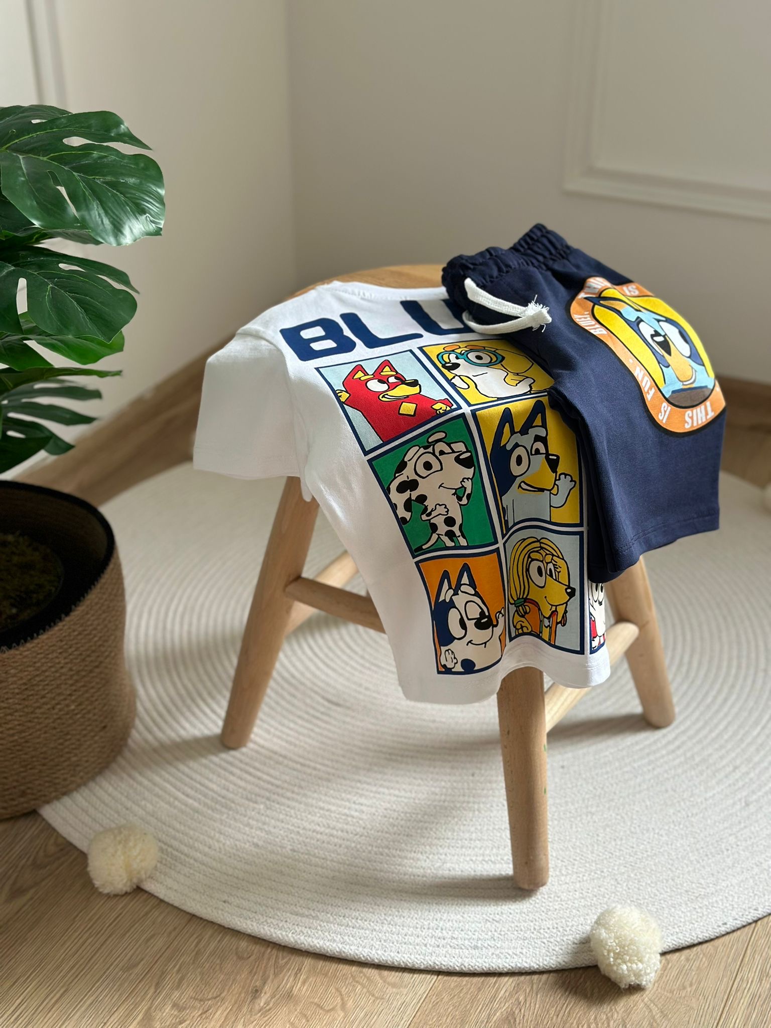 Bluey Sırt Baskılı Şortlu Takım