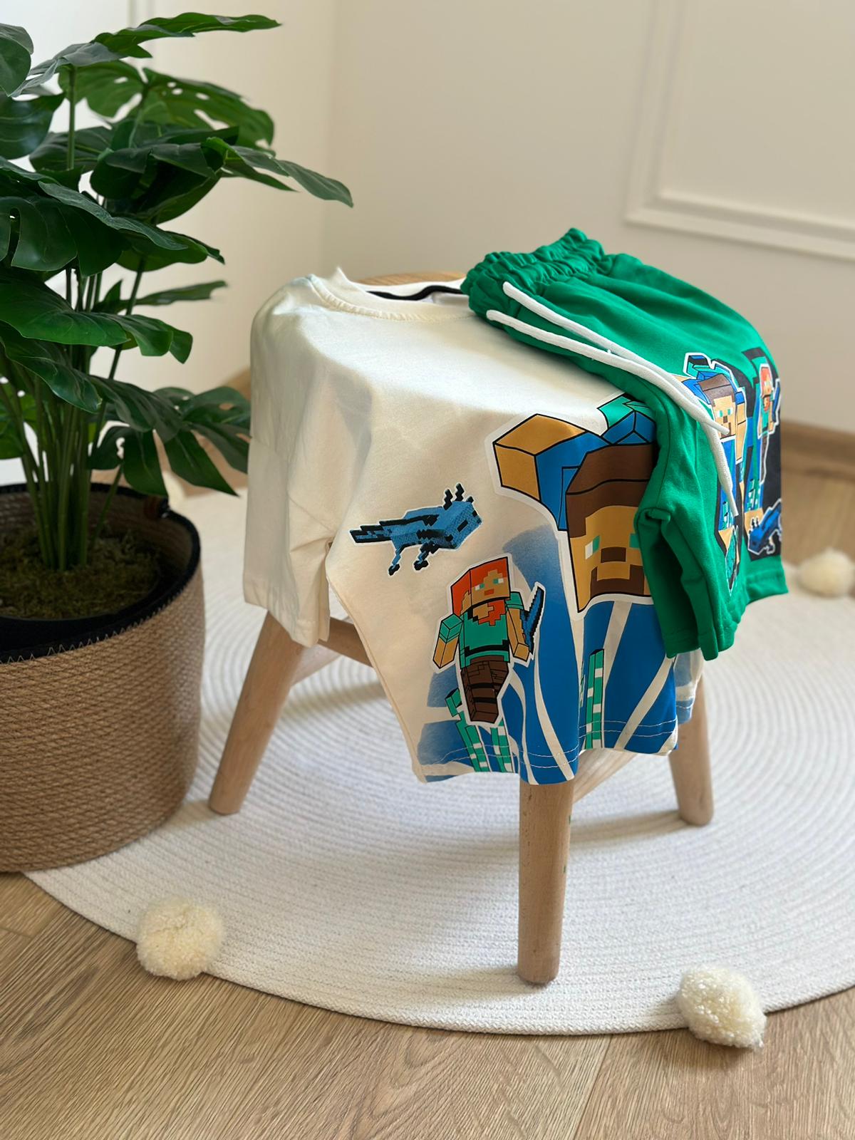 Minecraft Figür Sırt Baskılı Yeşil Şortlu Takım