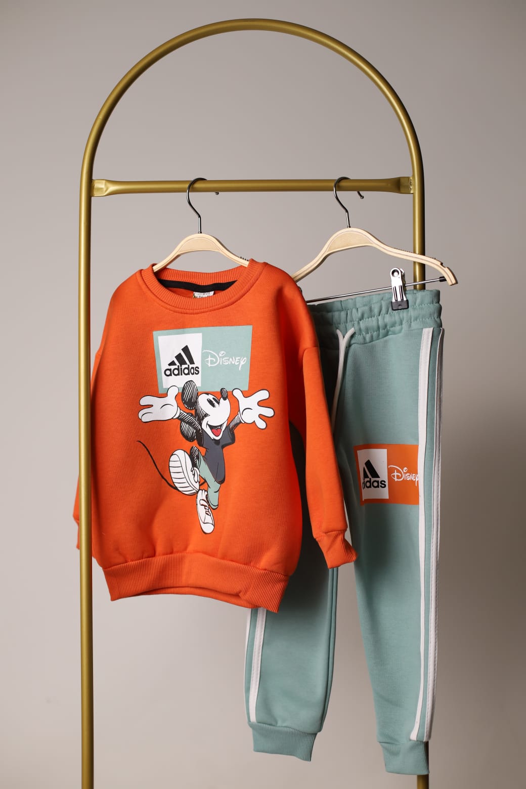 Turuncu Sporcu Mickey Logo Detaylı Eşofman Takımı