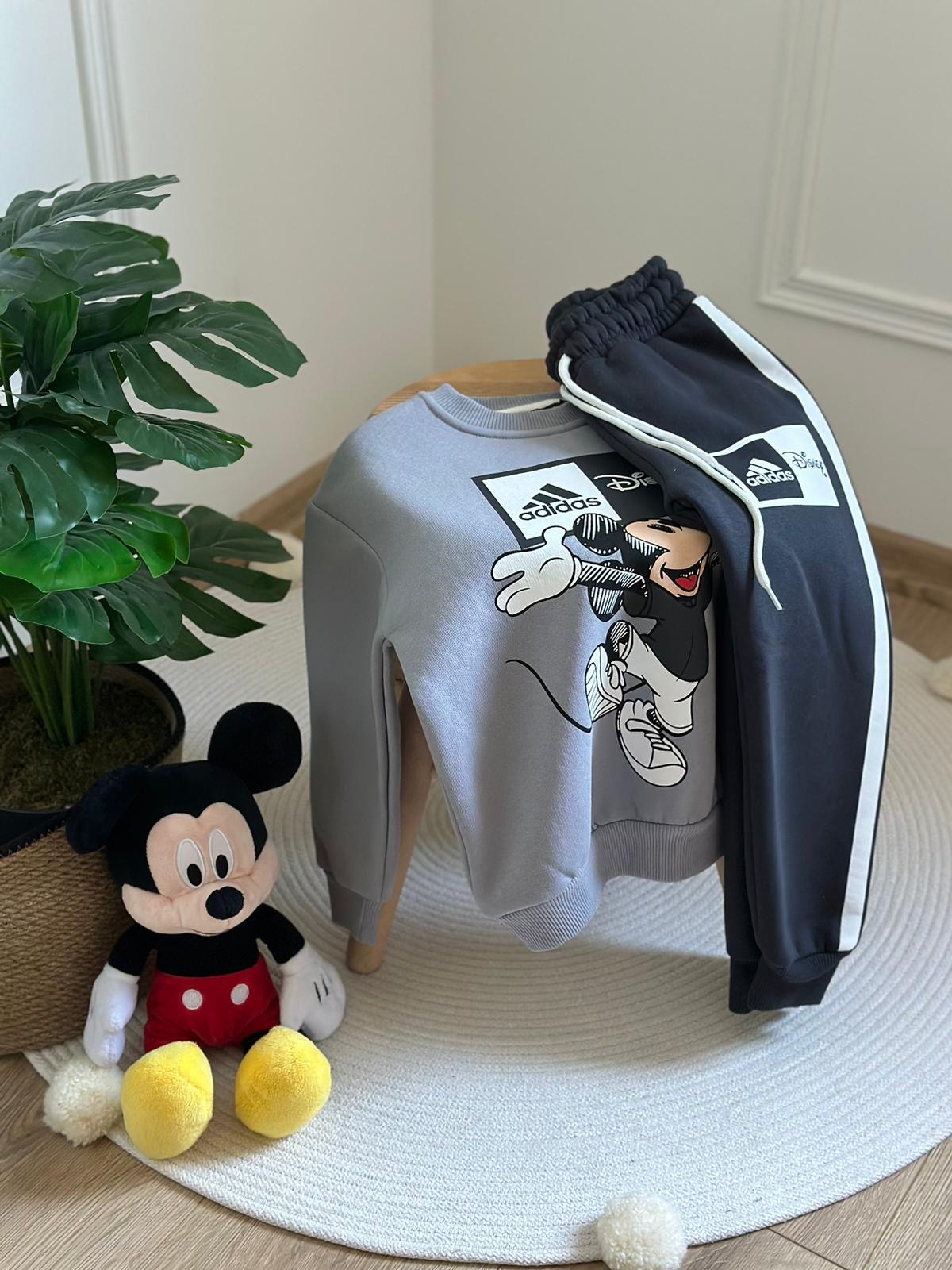 Gri Sporcu Mickey Logo Detaylı Eşofman Takımı