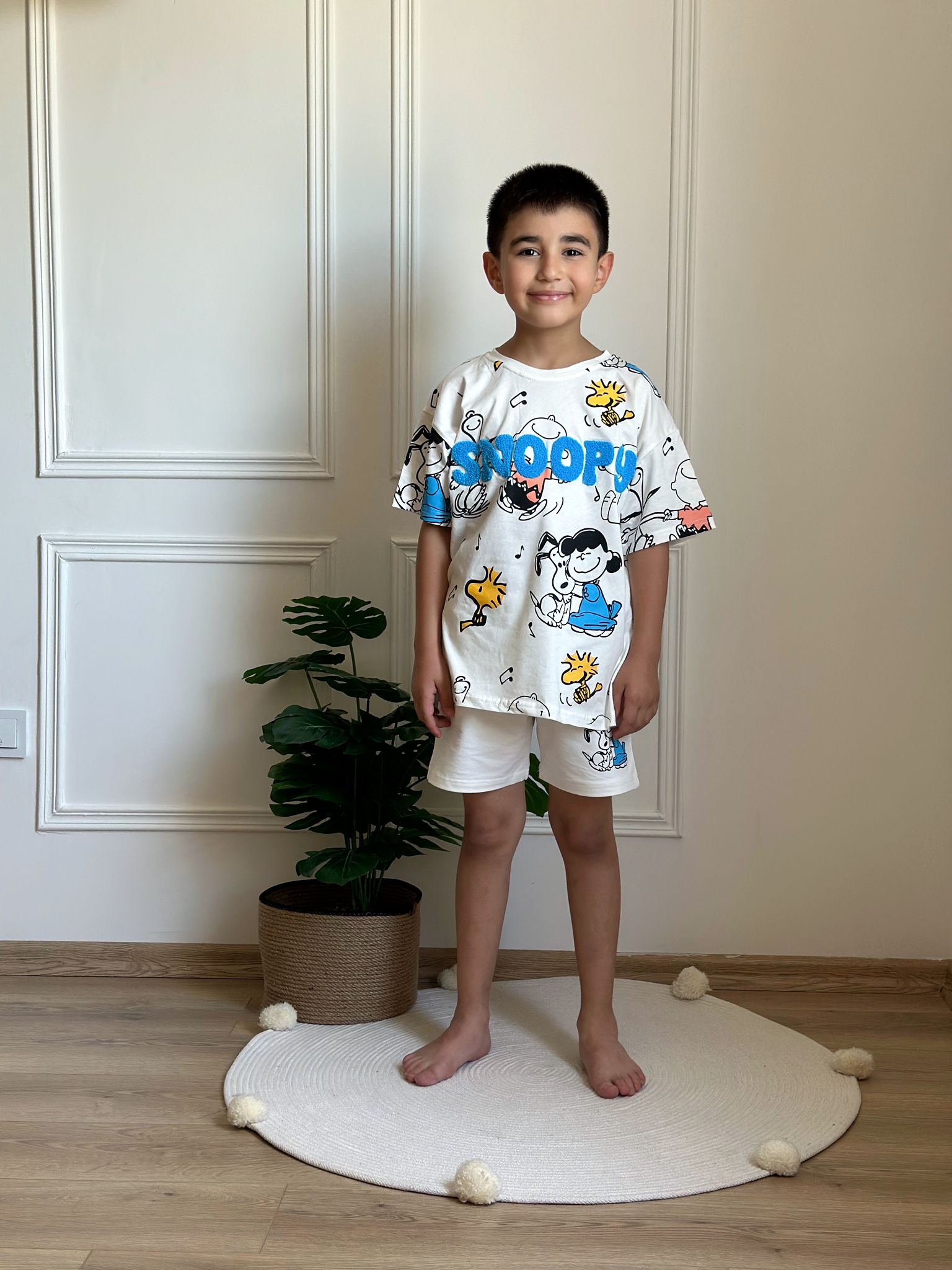 Renkli Snoopy Şortlu Takım