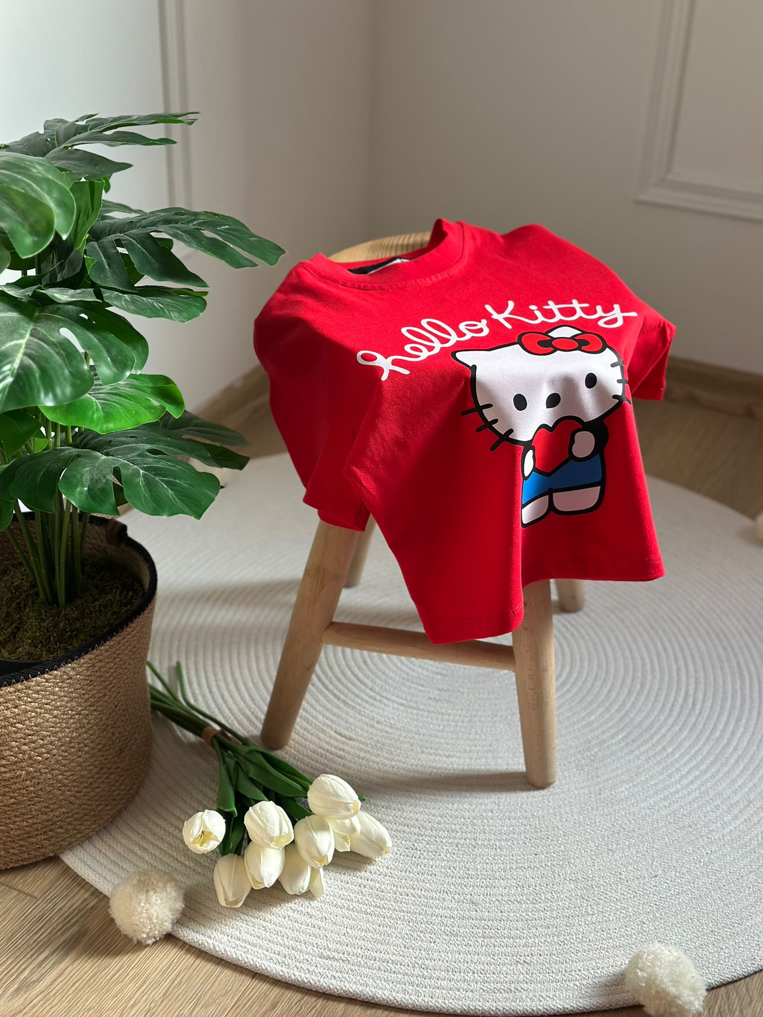 Kırmızı Hello Kitty T-Shirt