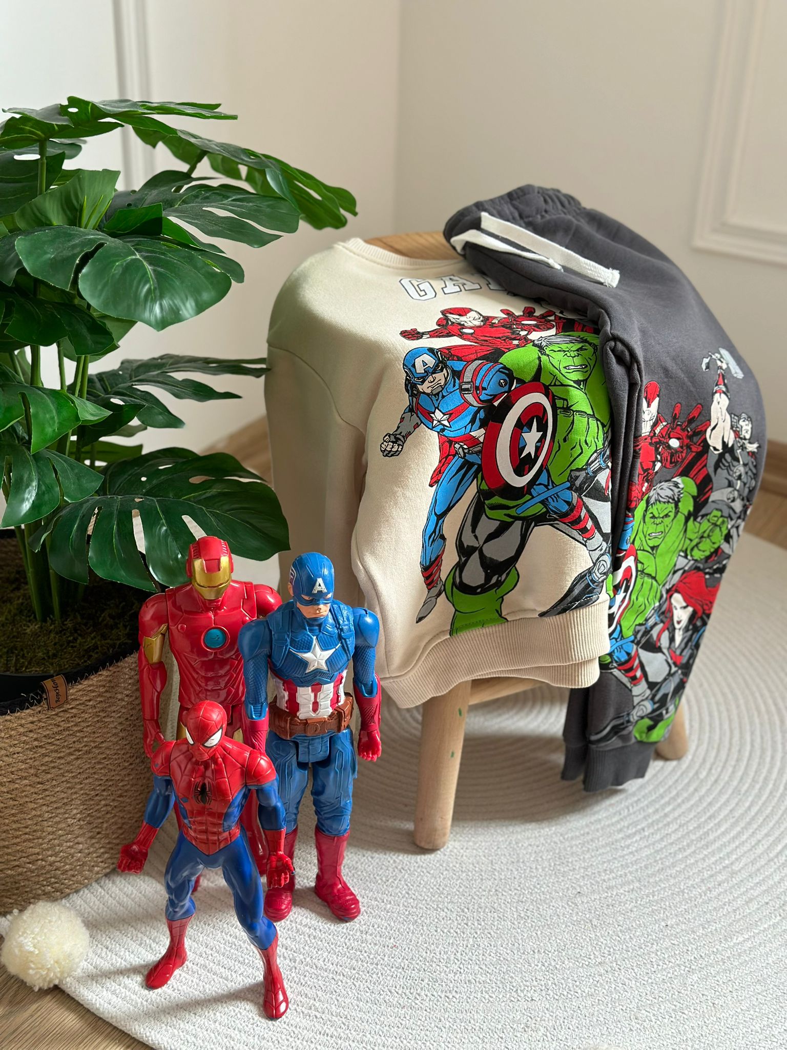 Gap Marvel Detaylı Eşofman Takımı