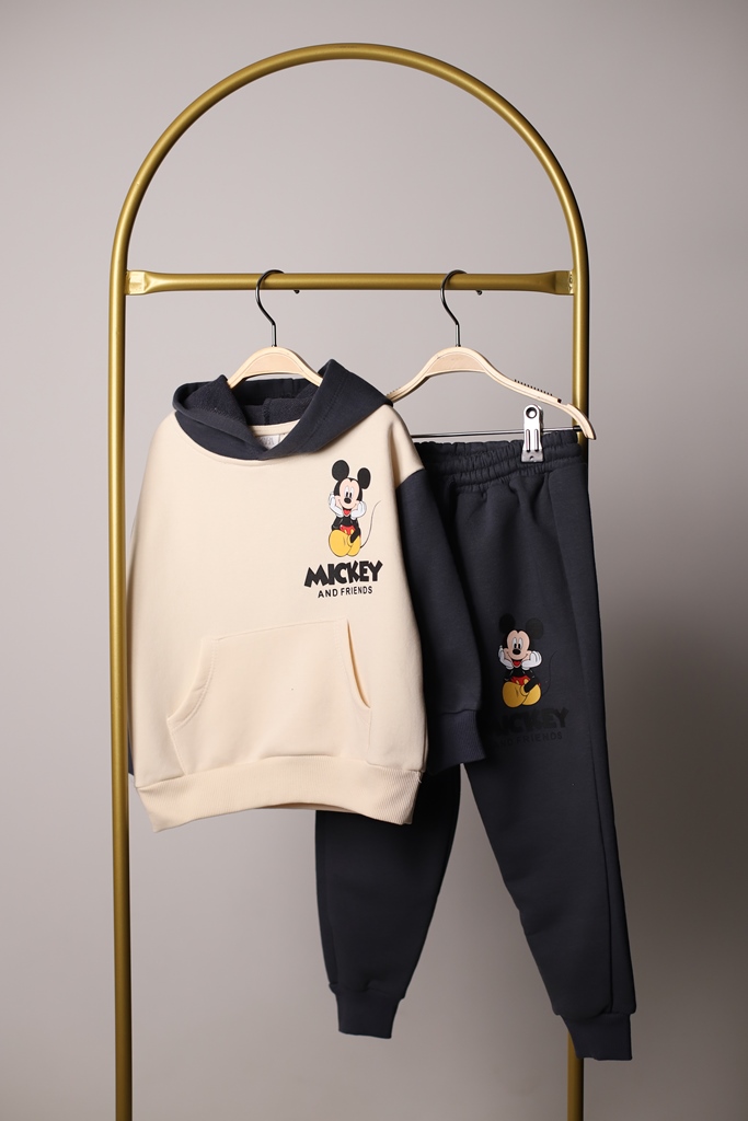 Siyah Kapüşonlu Sırt Baskılı Mickey Ve Arkadaşları Eşofman Takımı