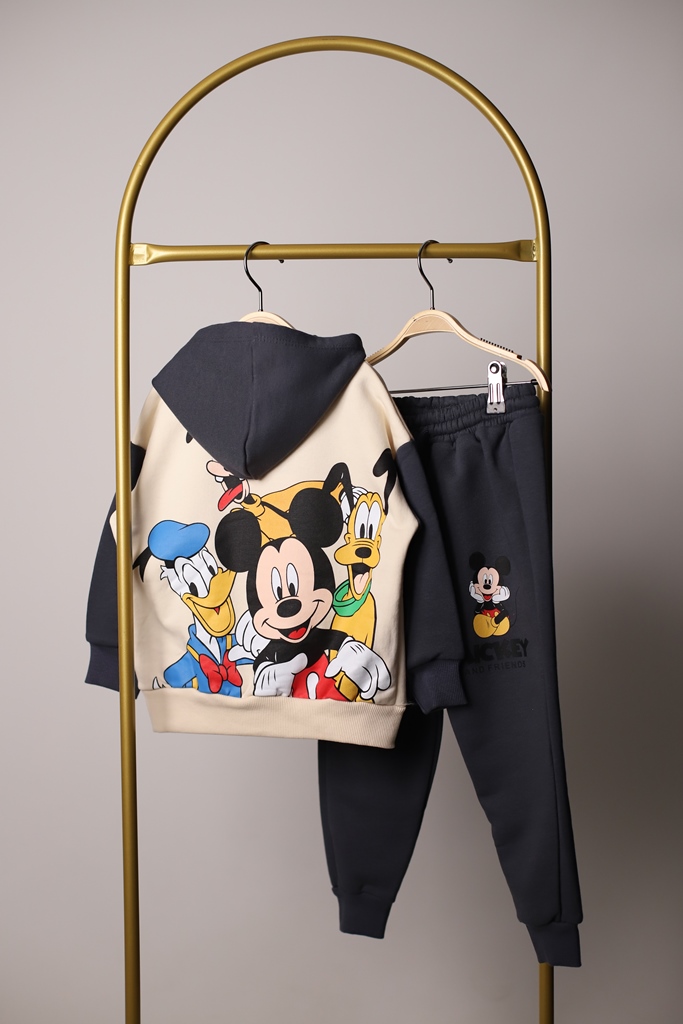 Siyah Kapüşonlu Sırt Baskılı Mickey Ve Arkadaşları Eşofman Takımı
