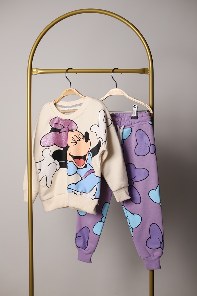 Kurdele Detaylı Minnie Mouse Eşofman Takımı