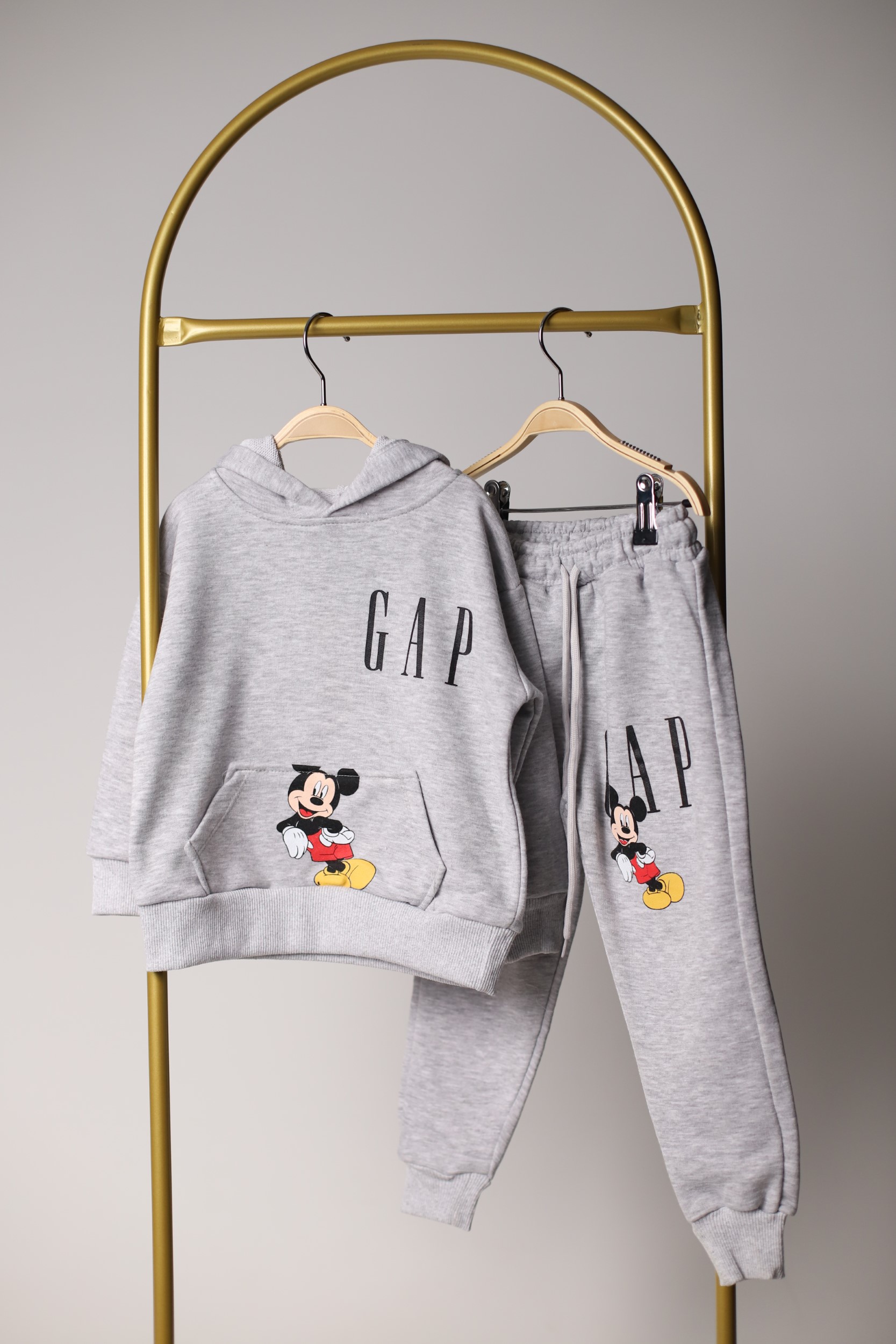 Sırt Baskılı Gri Mickey Mouse Eşofman Takımı