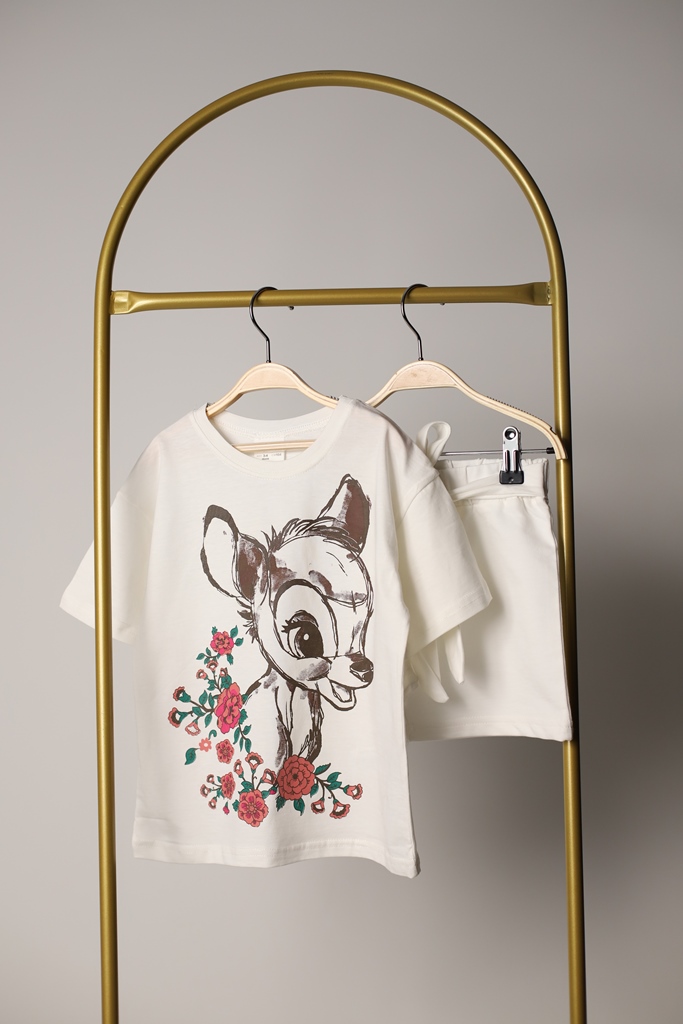 Beyaz Bambi Baskılı Şortlu Takım