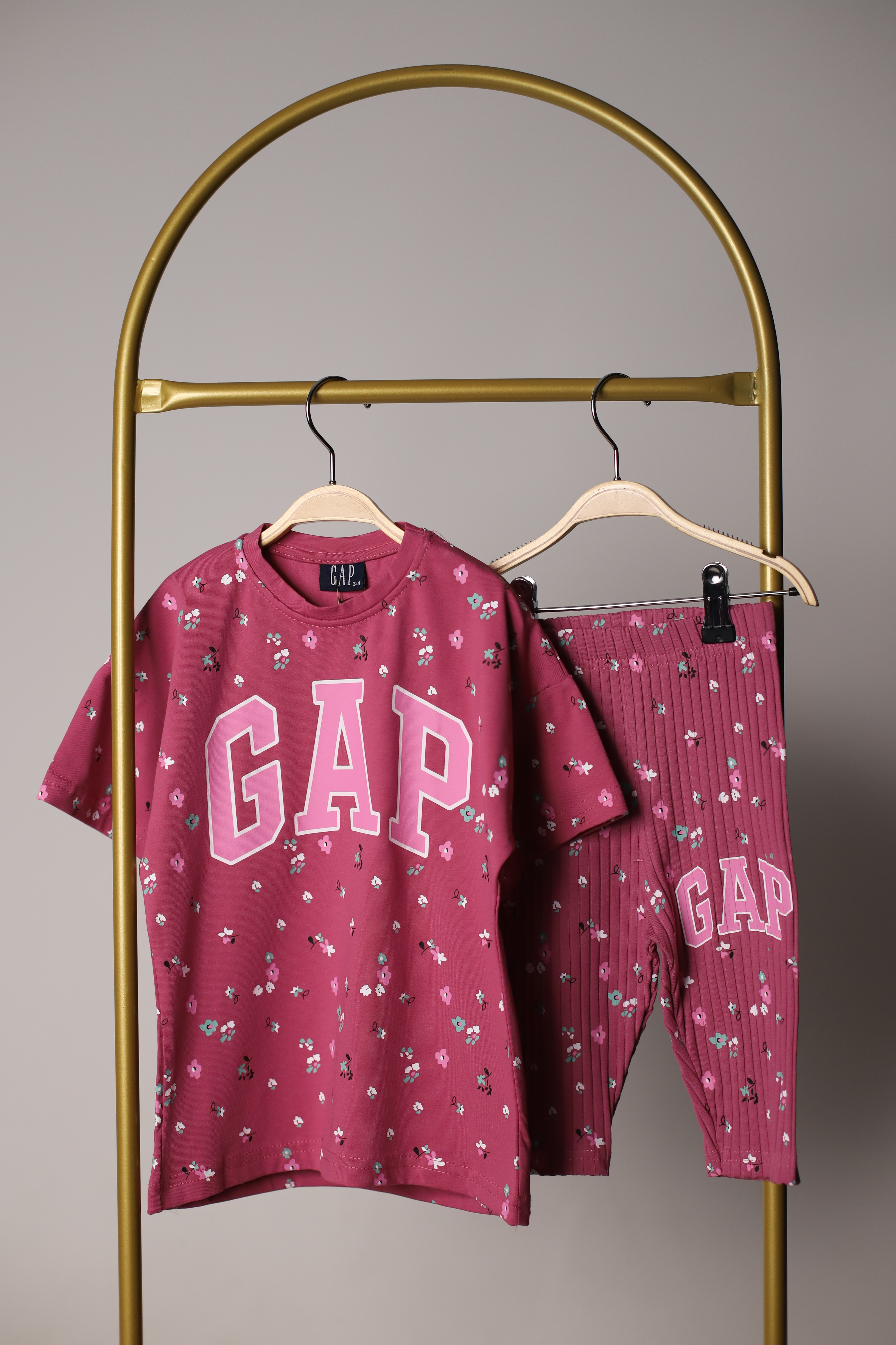 Pembe Çiçek Baskılı Gap Fitilli Taytlı Takım